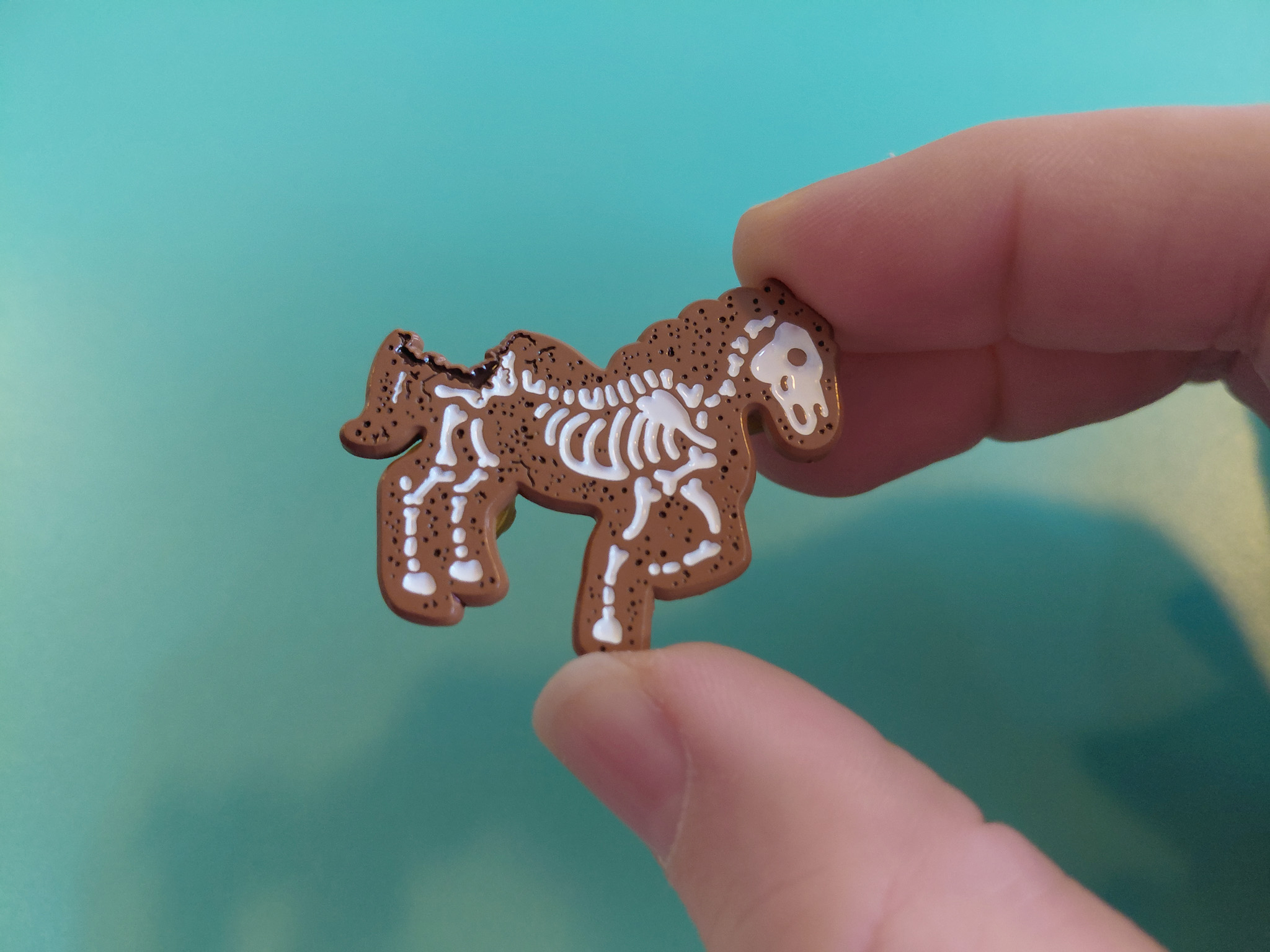 Skelly Horse Cookie Pin