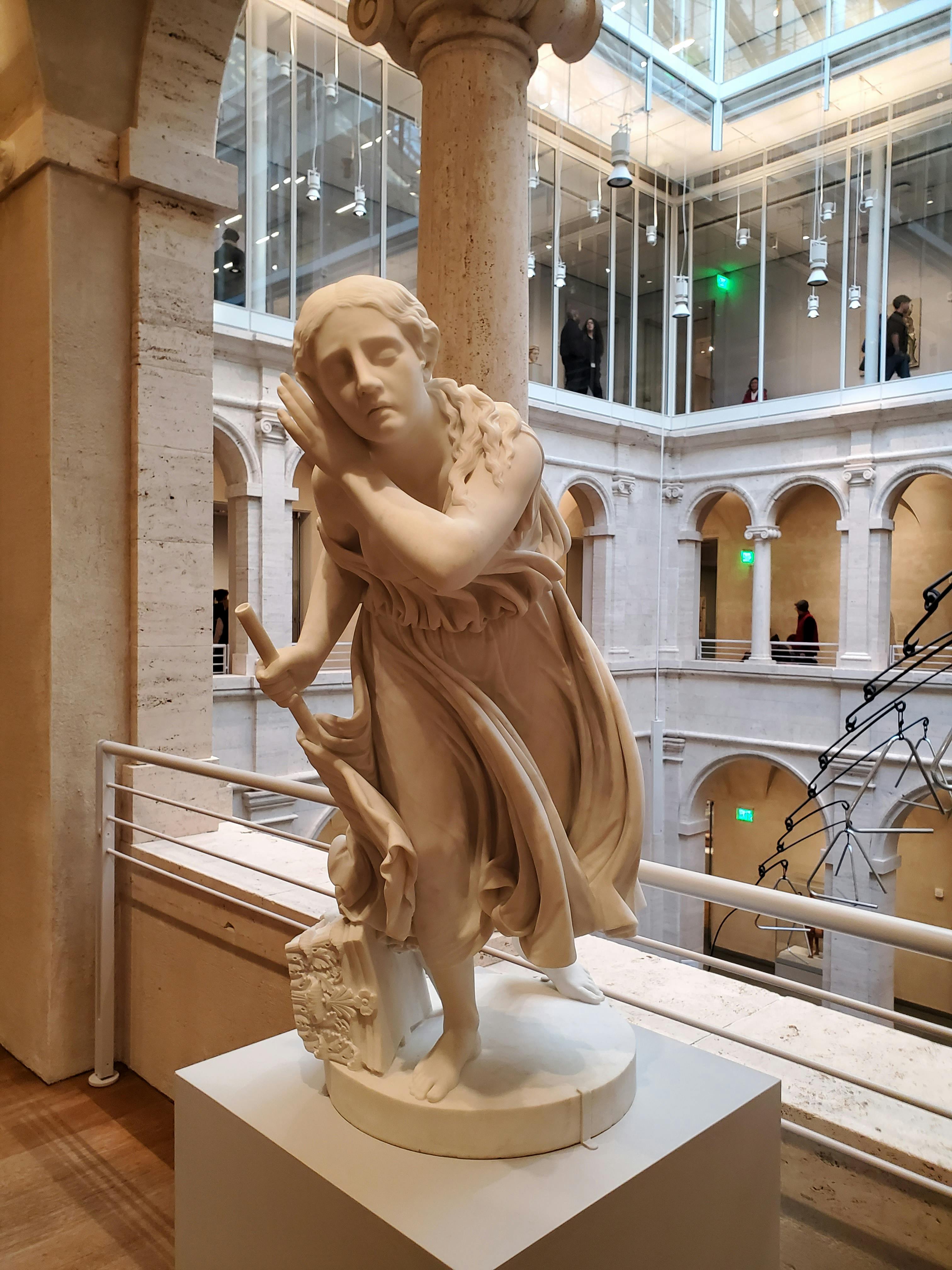 user avatar image for Tara Edwards 