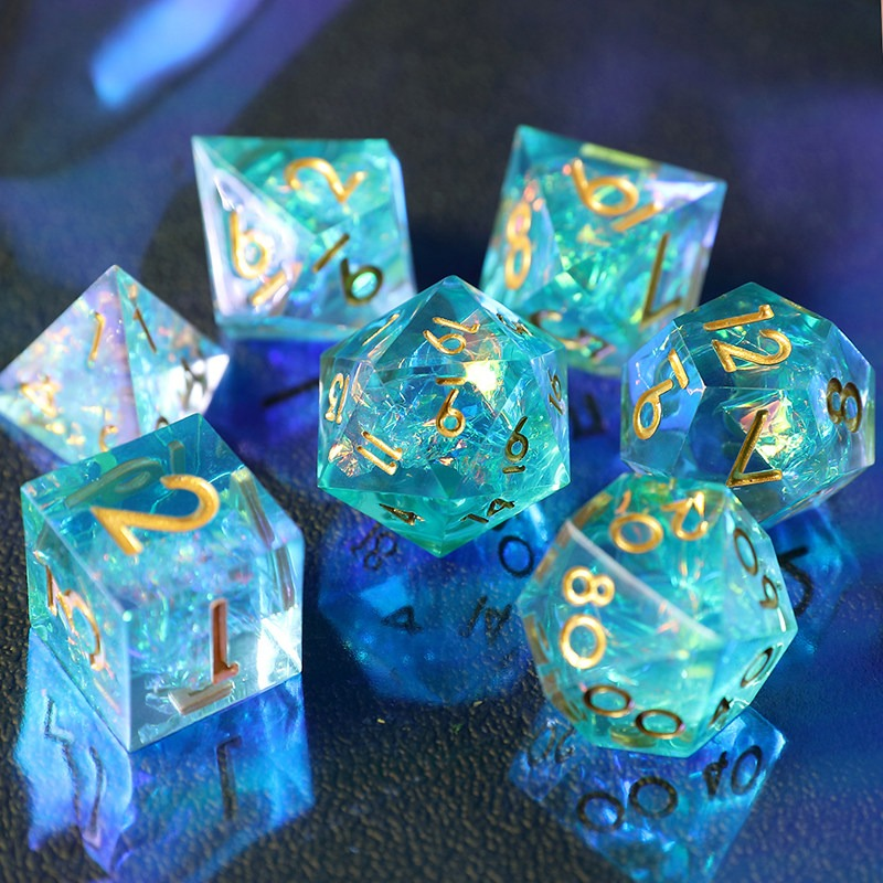 Auroraweave Dice Set