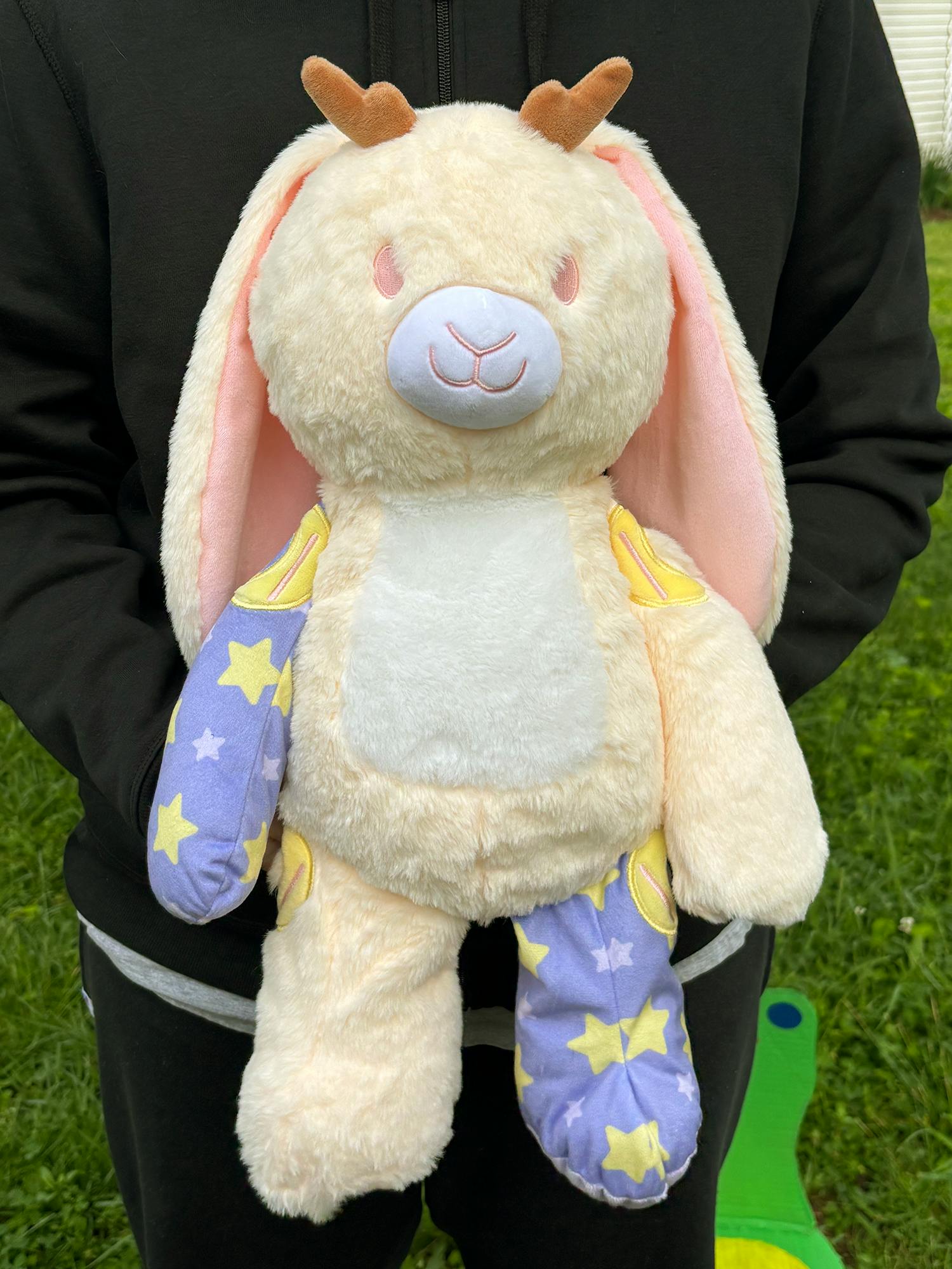 Lune Plush