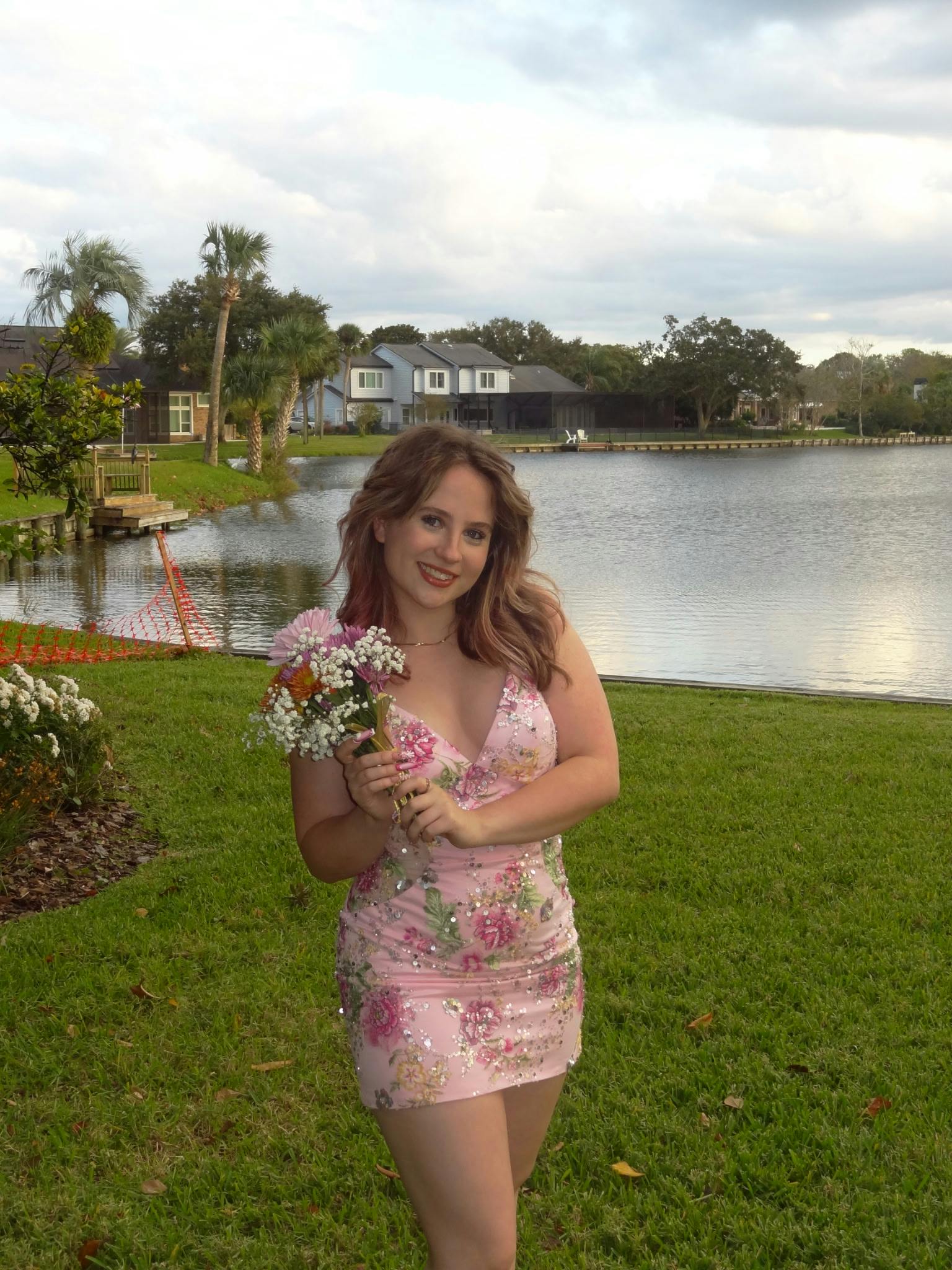 user avatar image for Zoe Bergen