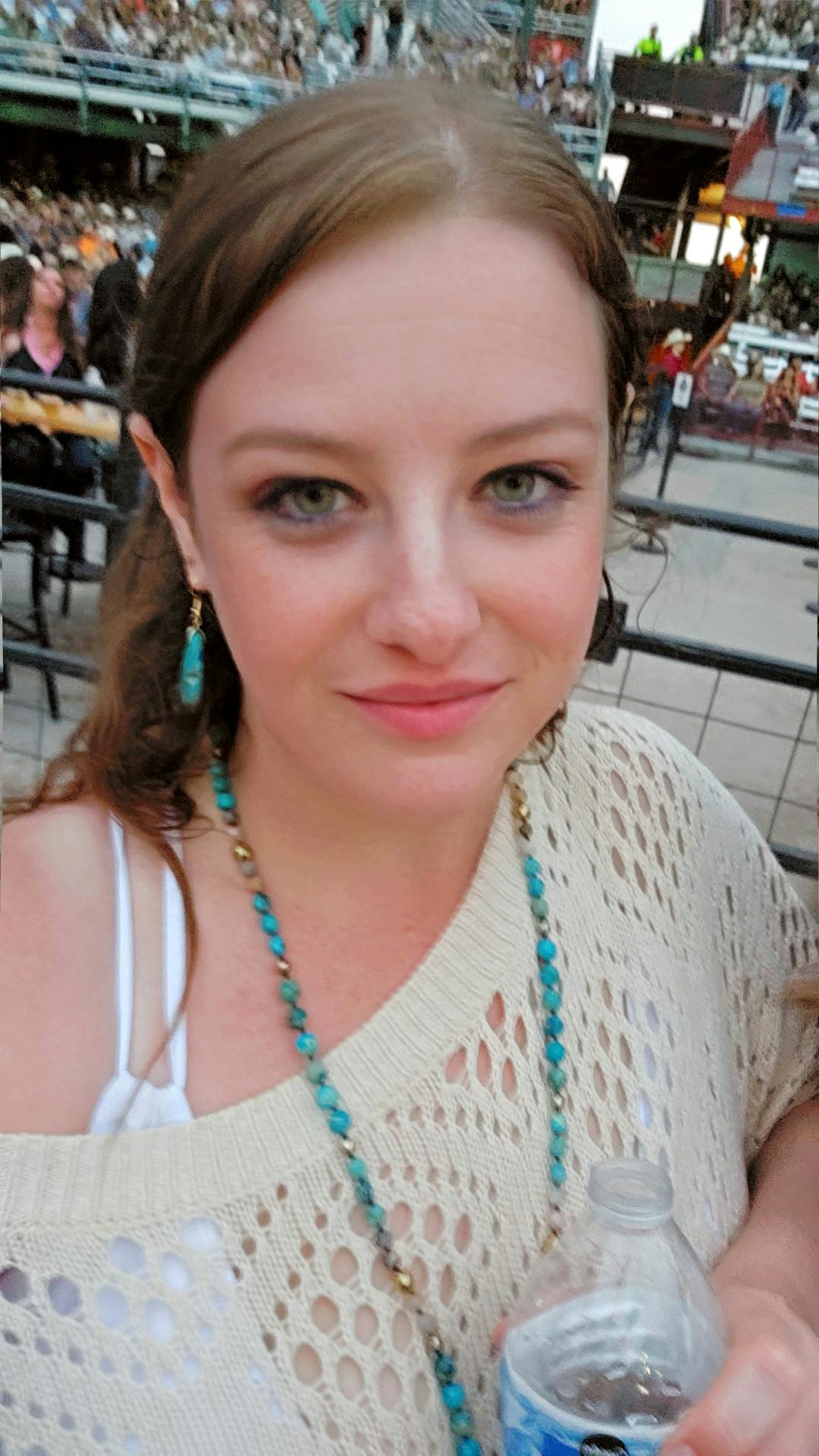user avatar image for Joelle Hansen