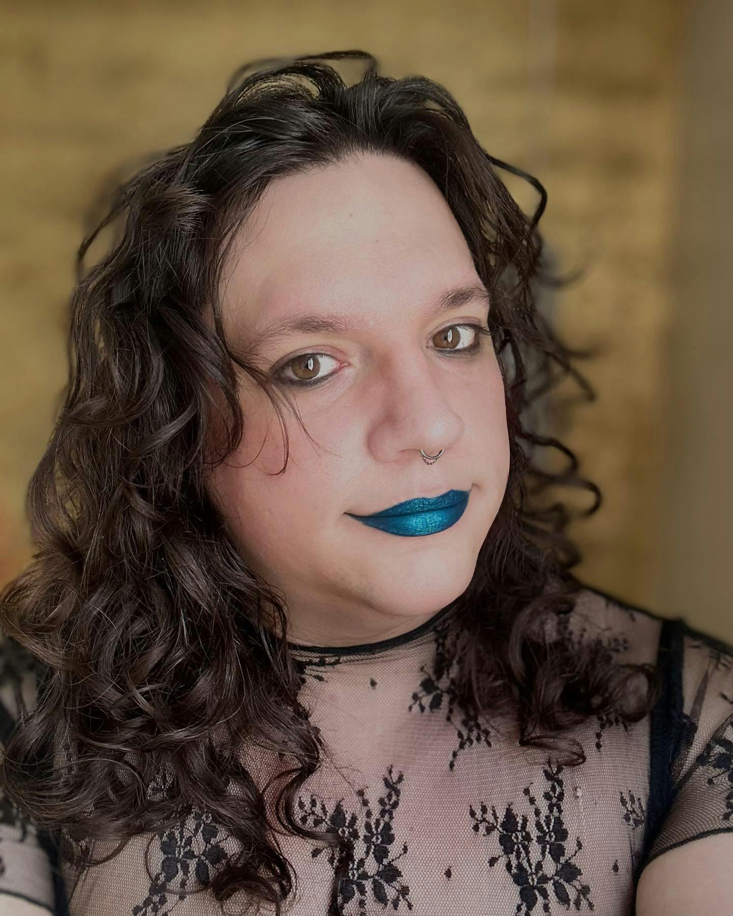 user avatar image for Luana