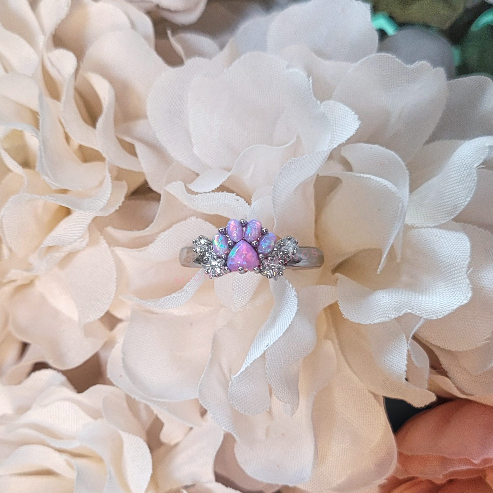 Cat Paw Ring - Silver