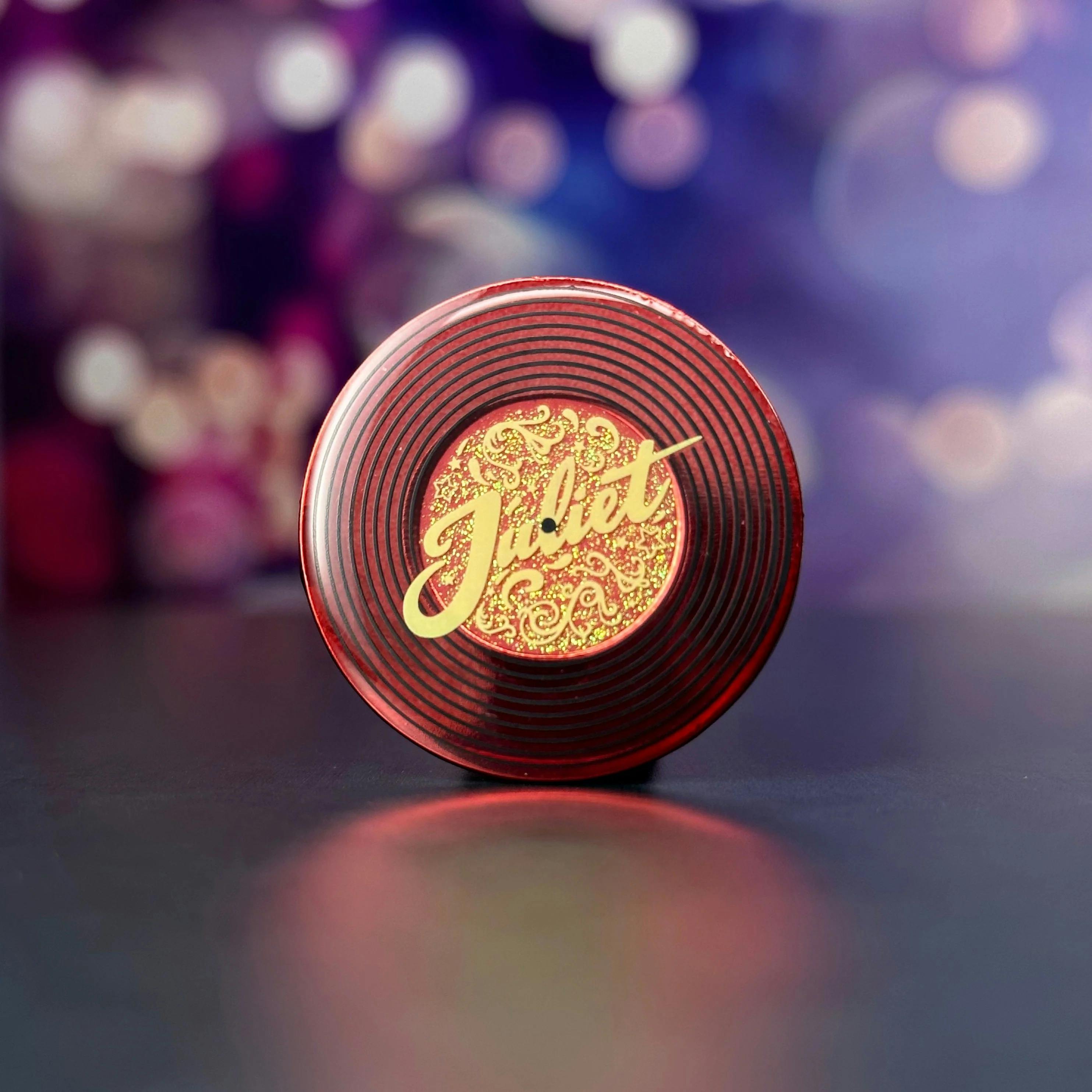 Juliet Record Pin