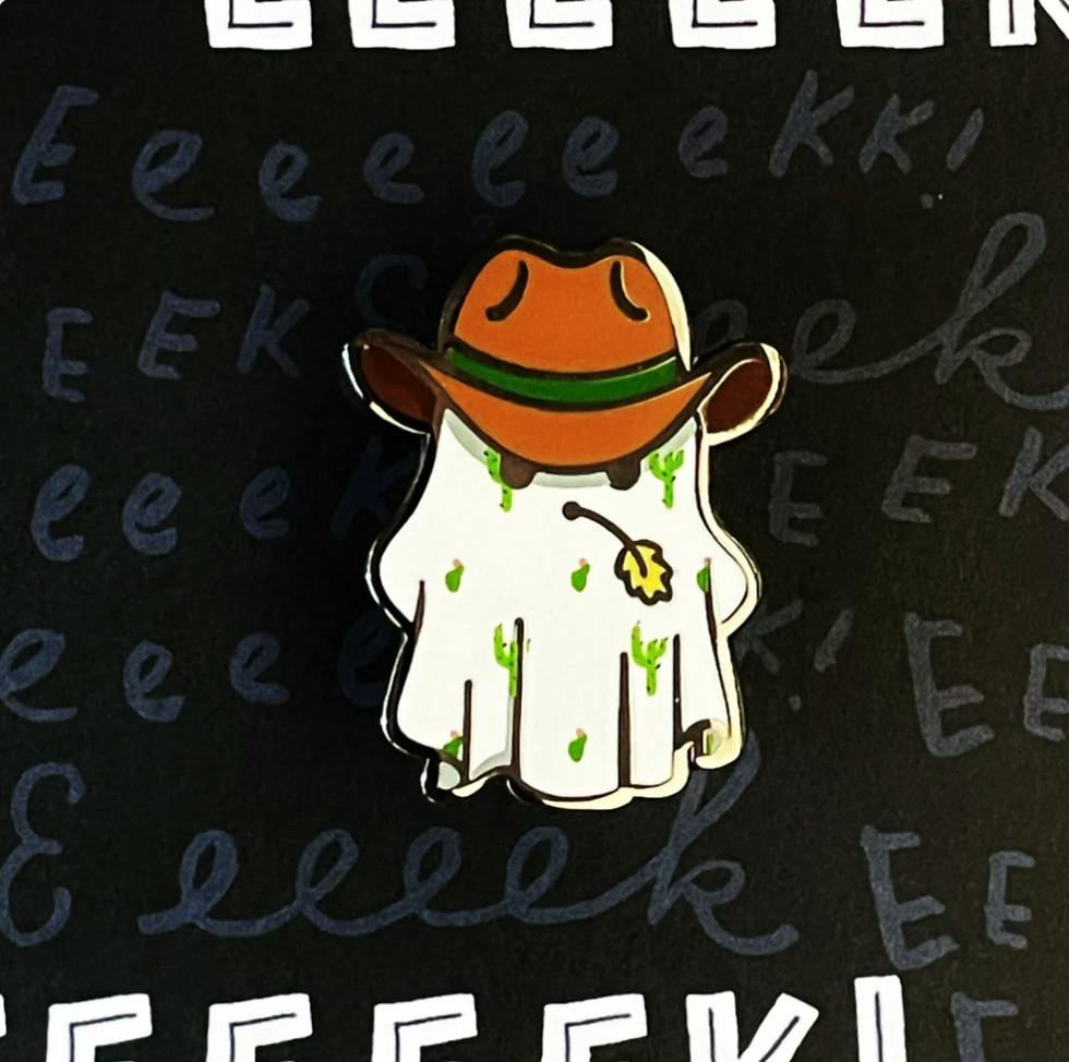 CowBOO Pin