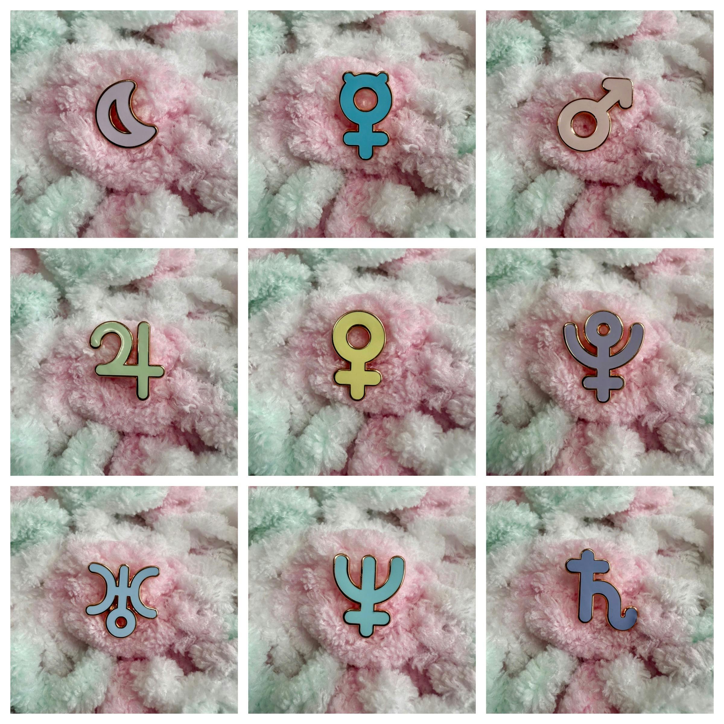 ✦ Chubby Planet Pins