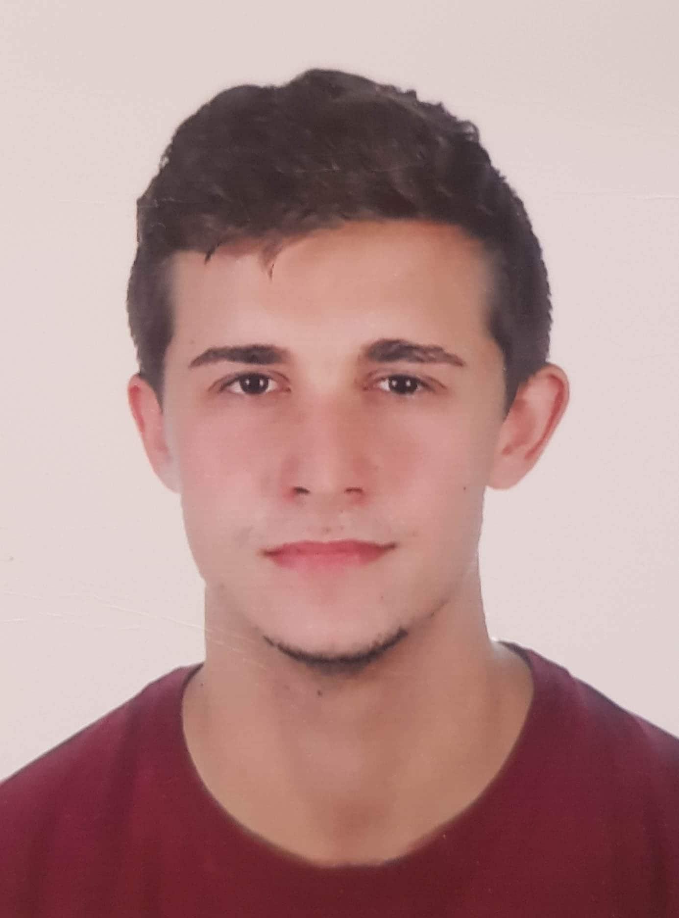 user avatar image for Adrián Quirós Martín