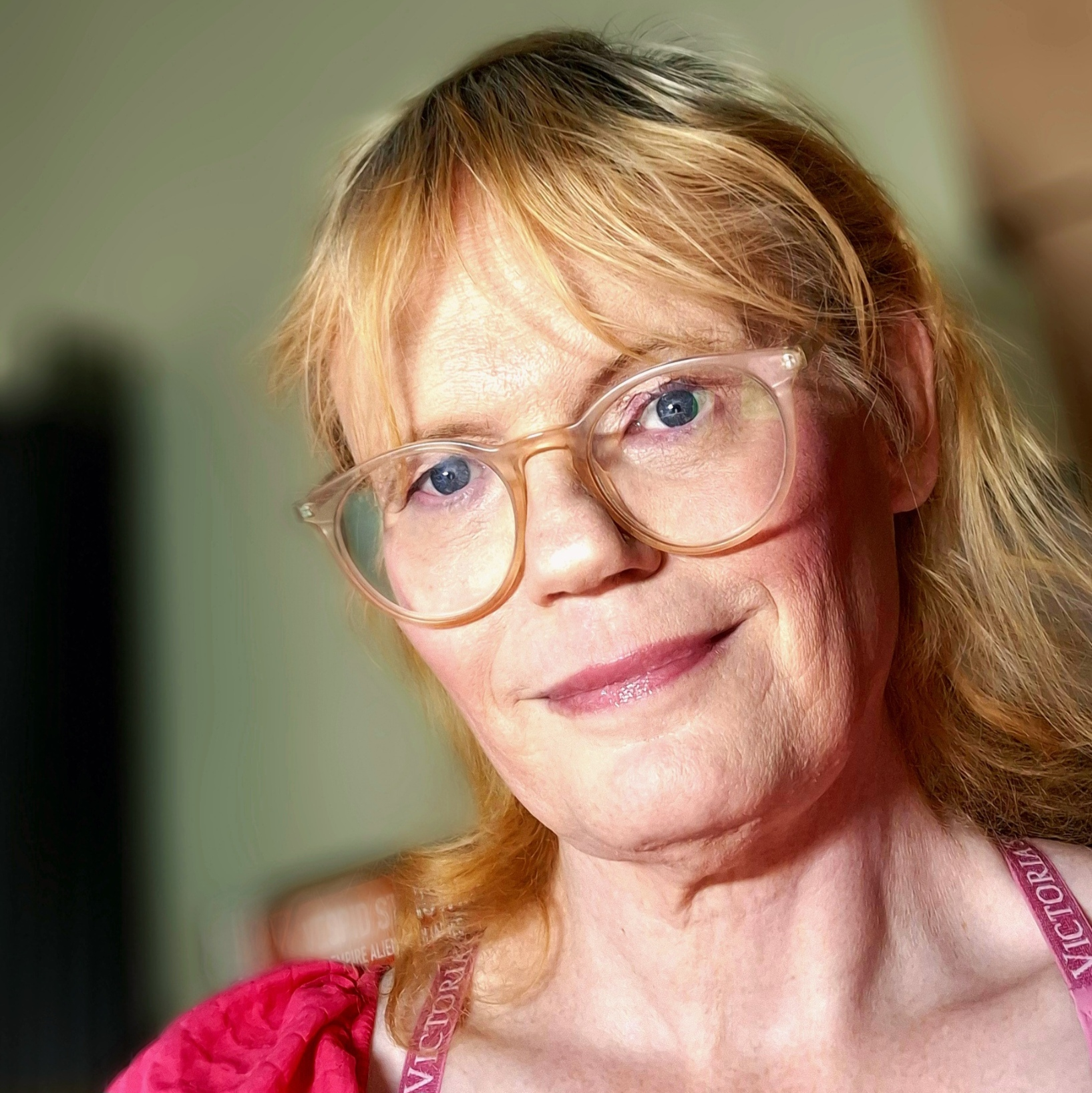user avatar image for Maé Humphrey