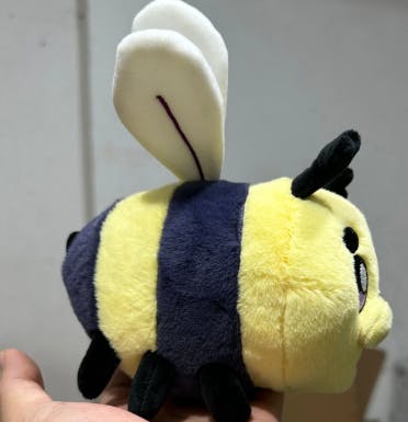 Bee Bee  Plush