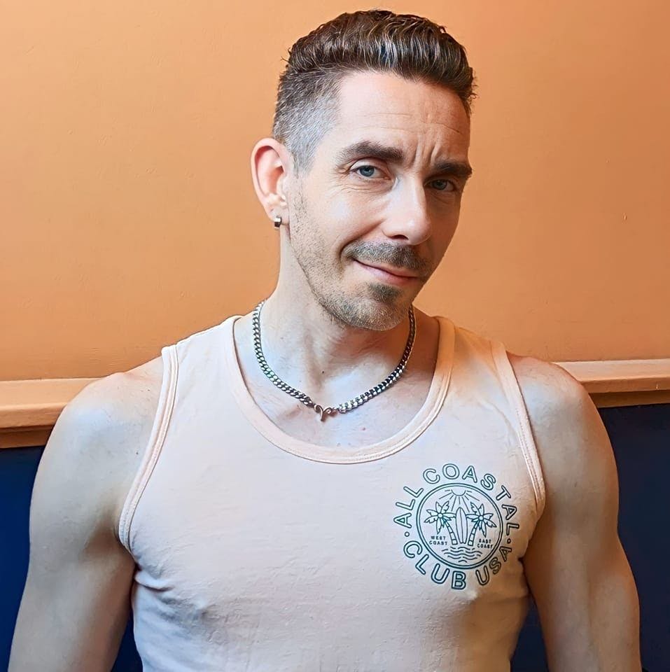 user avatar image for Johnny Gayzmonic