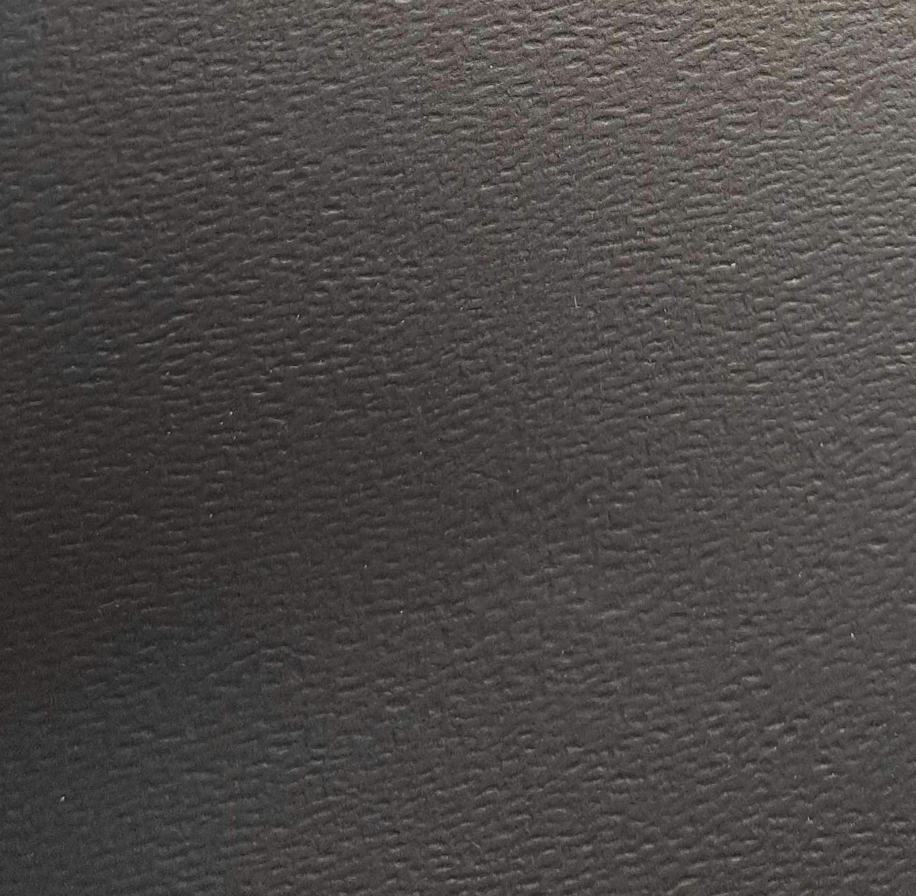  picture of black textured card 