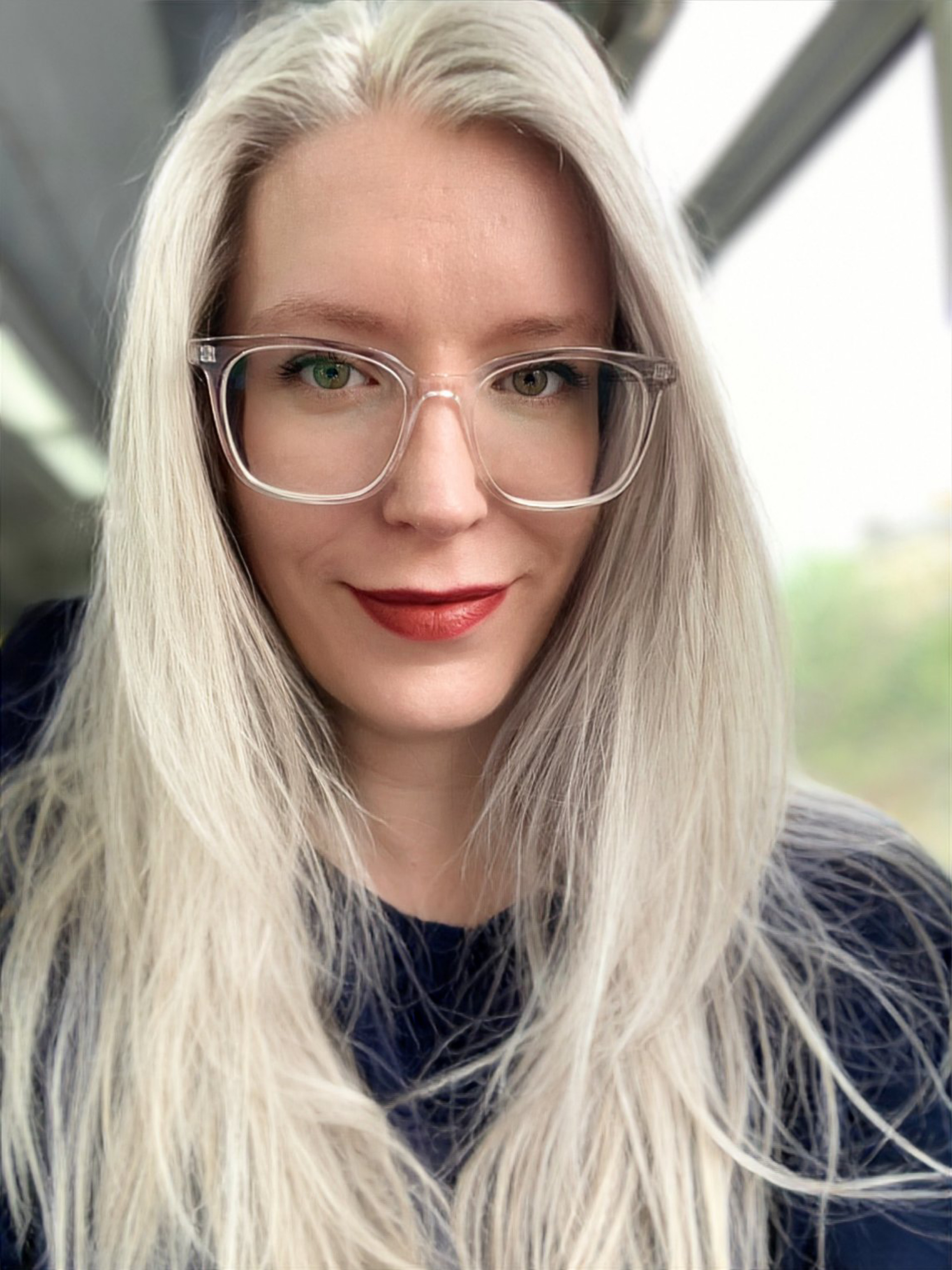 user avatar image for Lisa Hendry