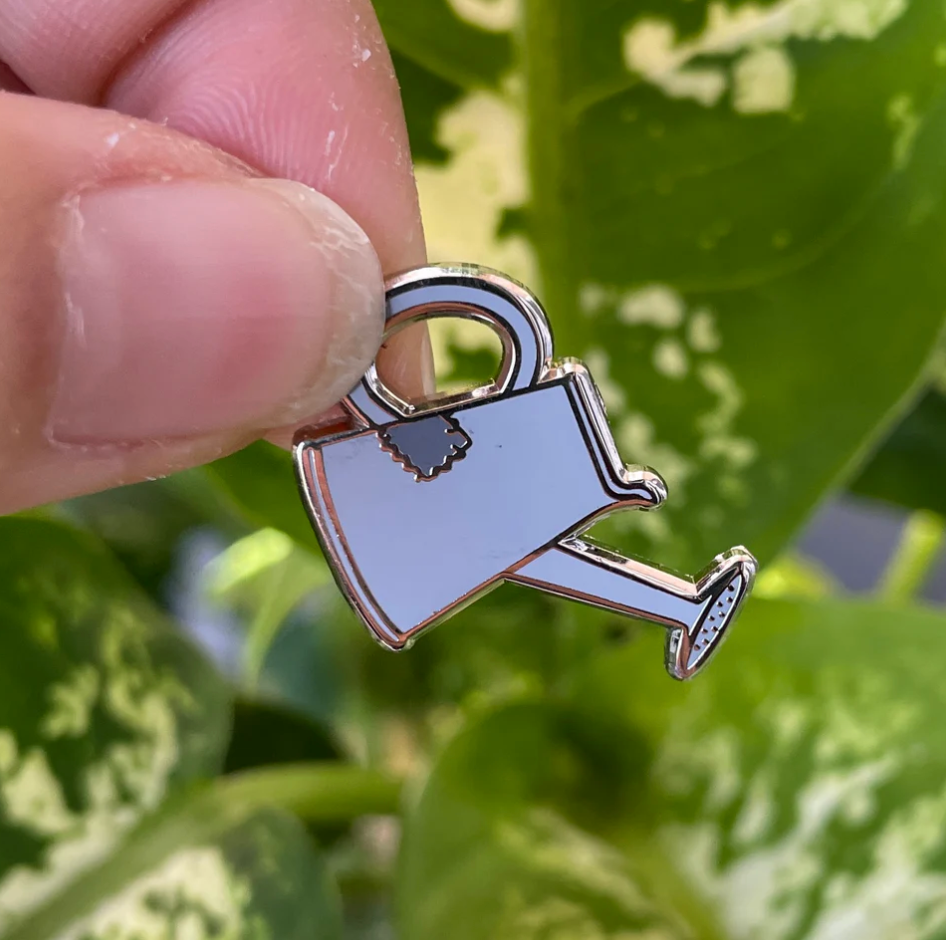 Watercan Mini Pin