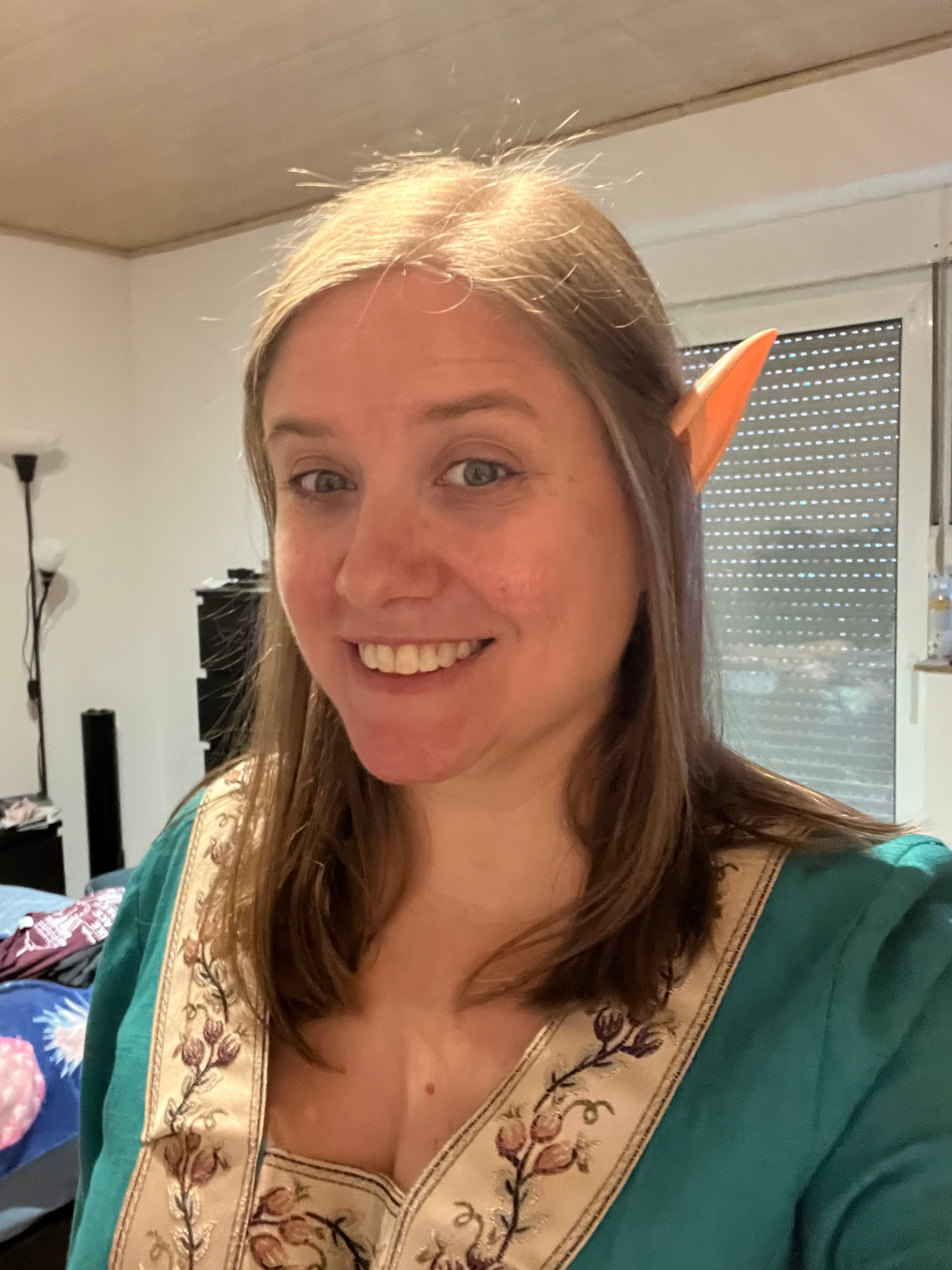 user avatar image for Smellen