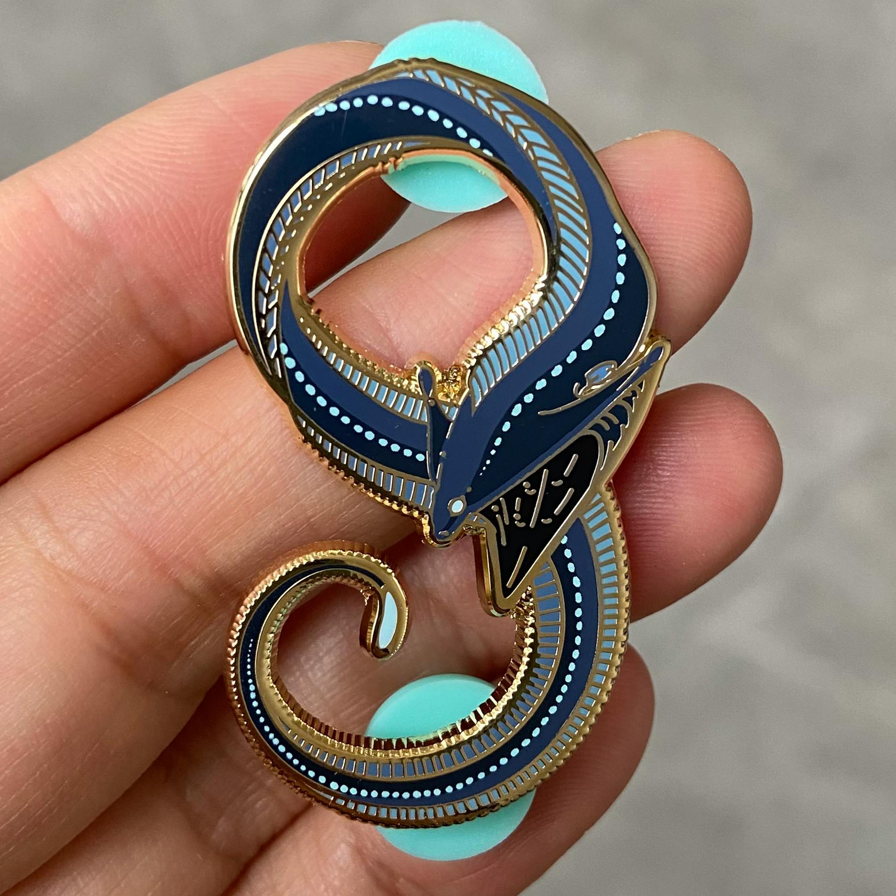 Gulper Eel Critter Pin	