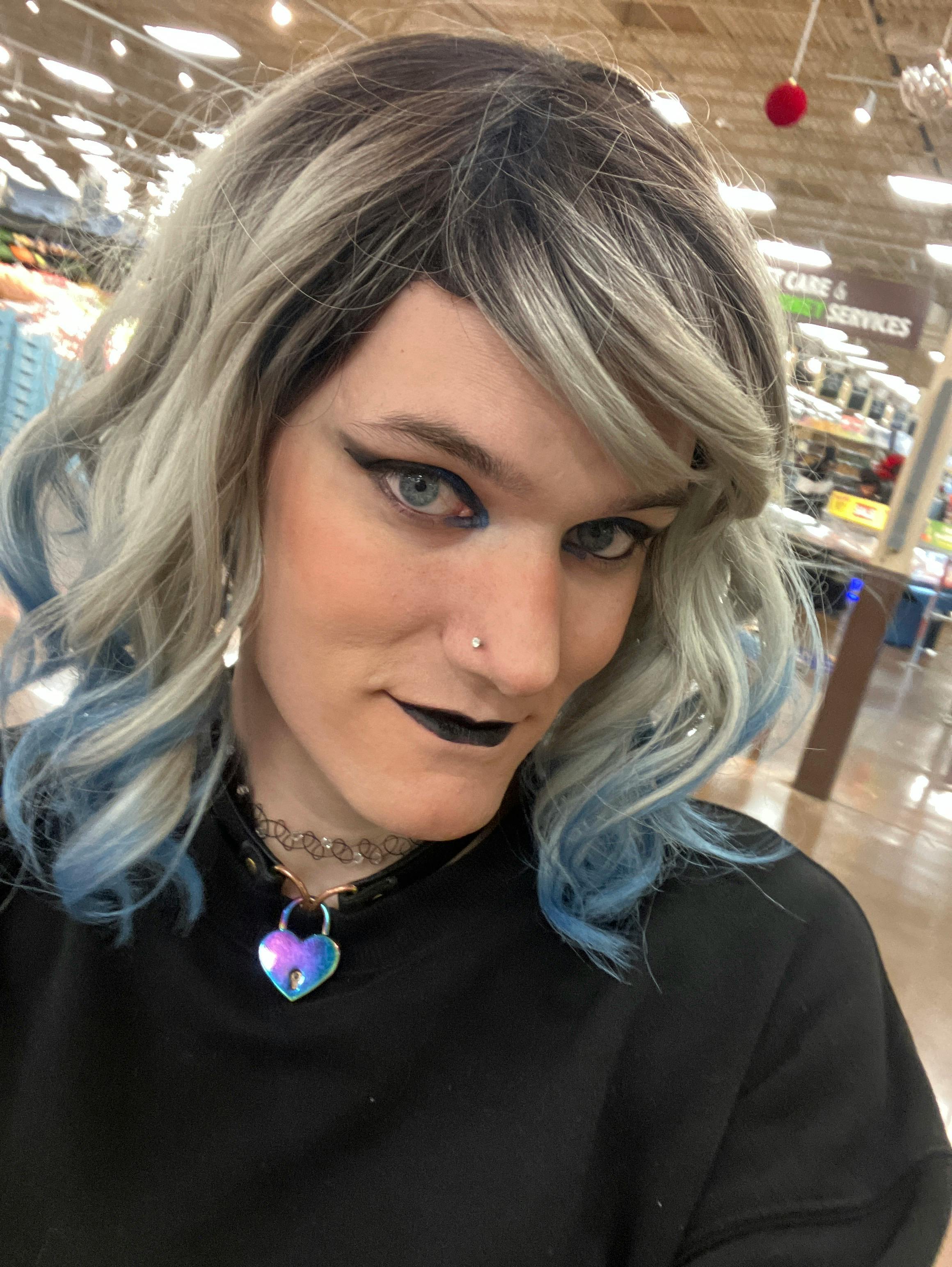 user avatar image for 4refros