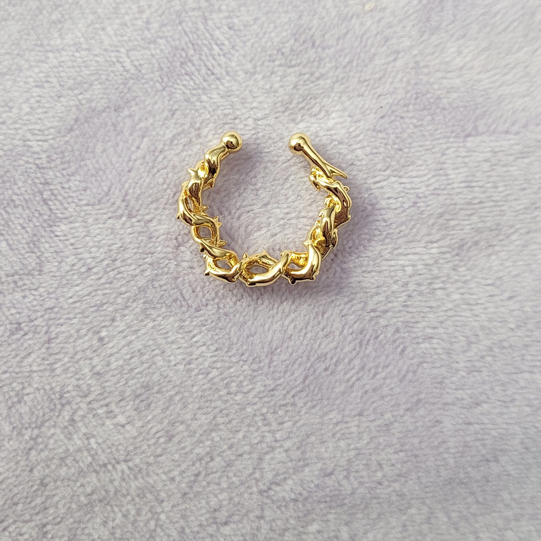 Thorns Septum Ring - Clip-on Gold