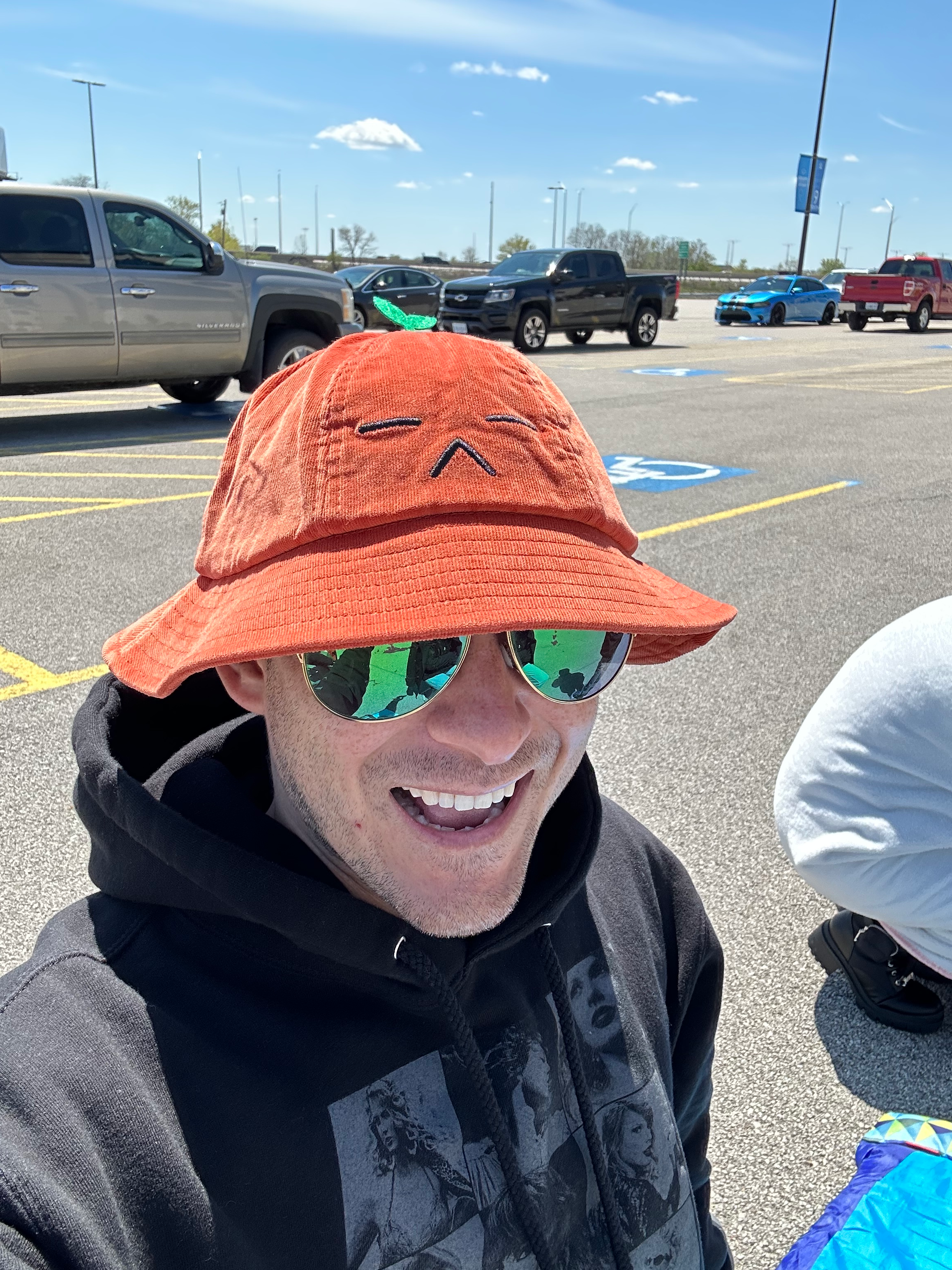 user avatar image for Charlie Grossman