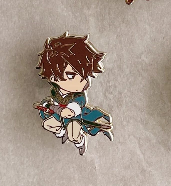Lonqu Enamel Pin