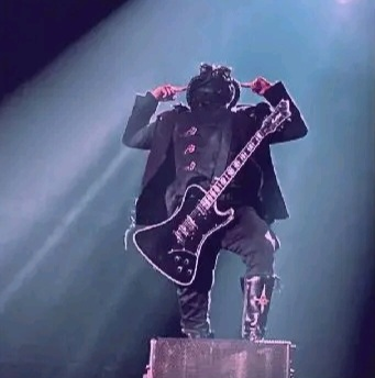 user avatar image for petyrmites