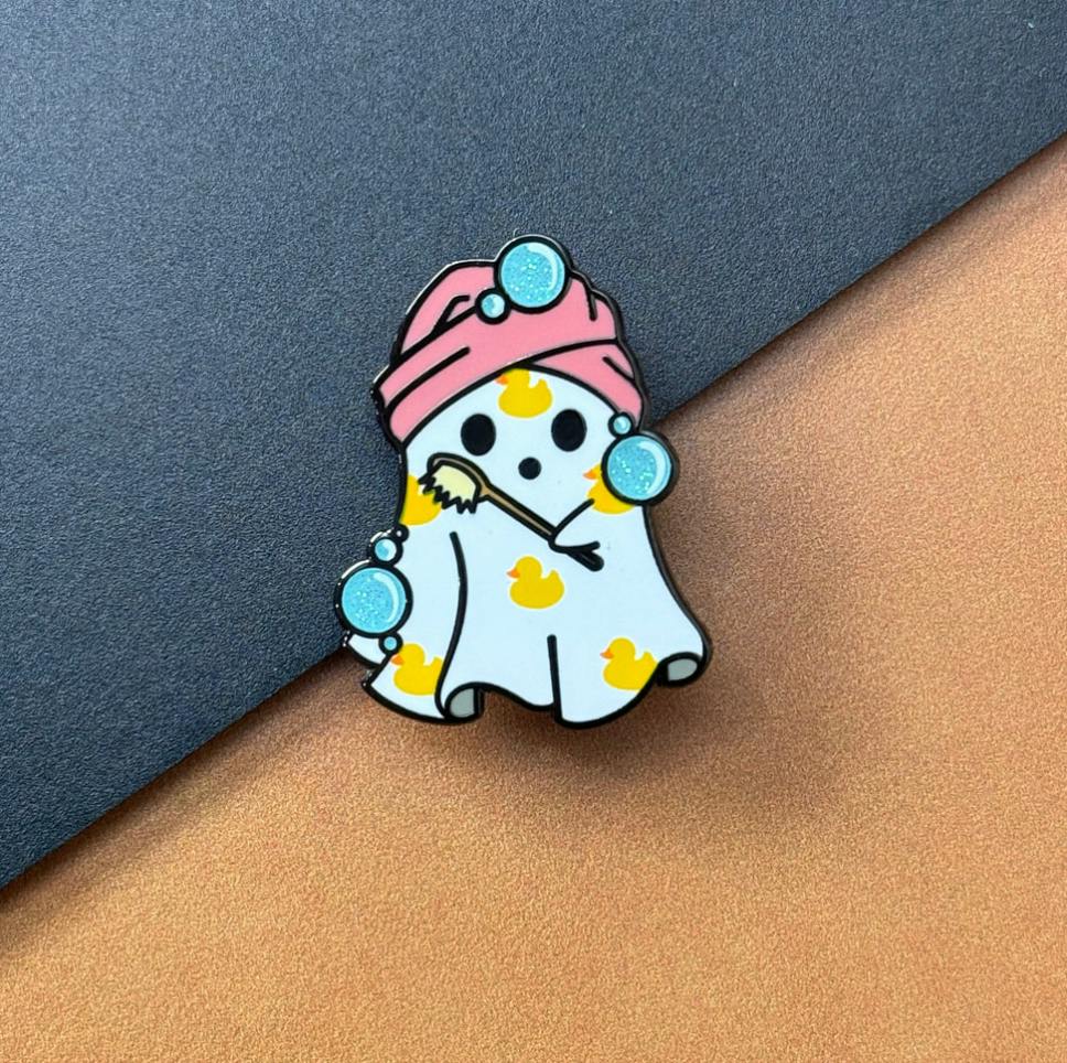Bath BOO-bles Pin