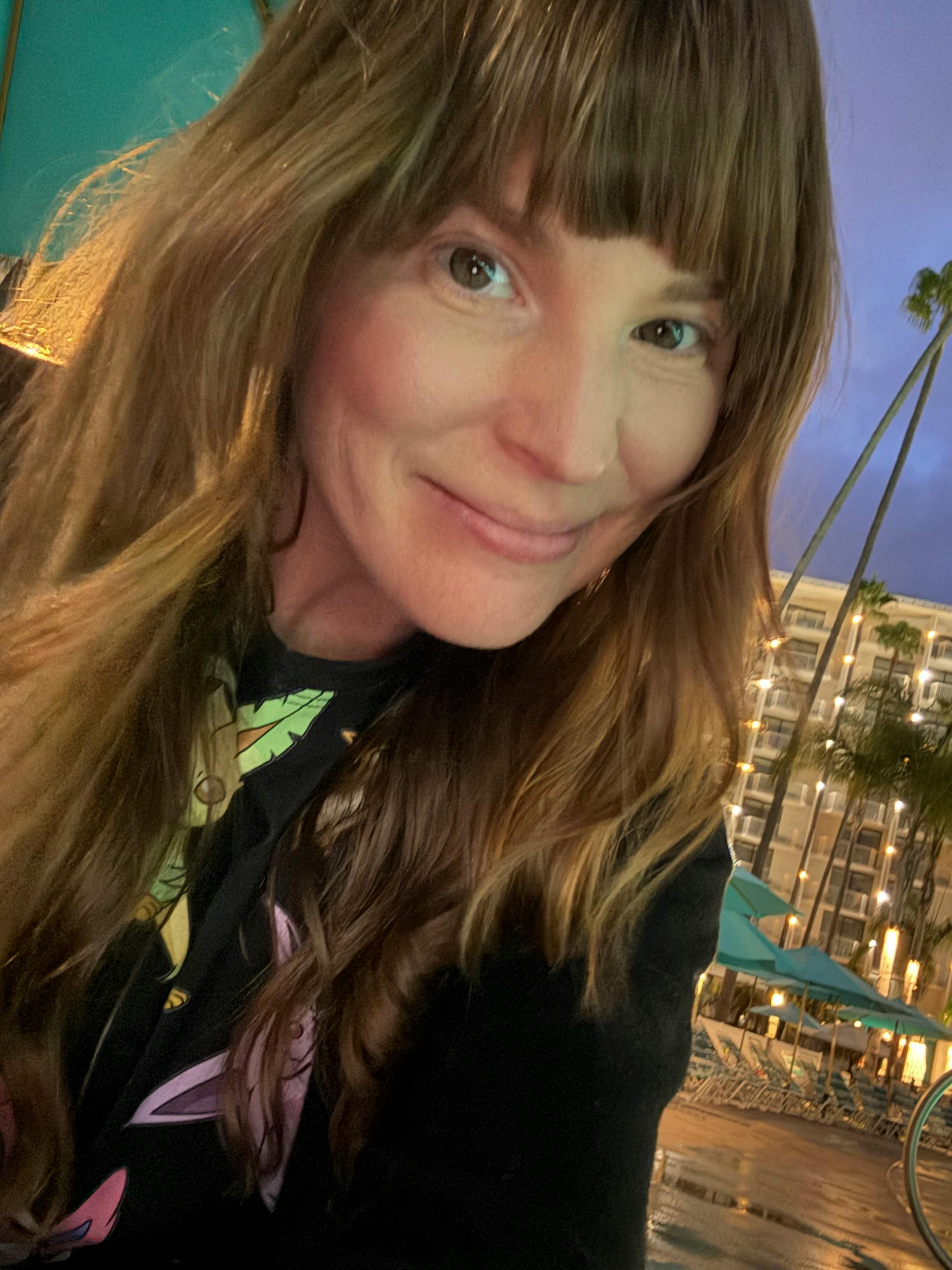 user avatar image for Amanda Leslie