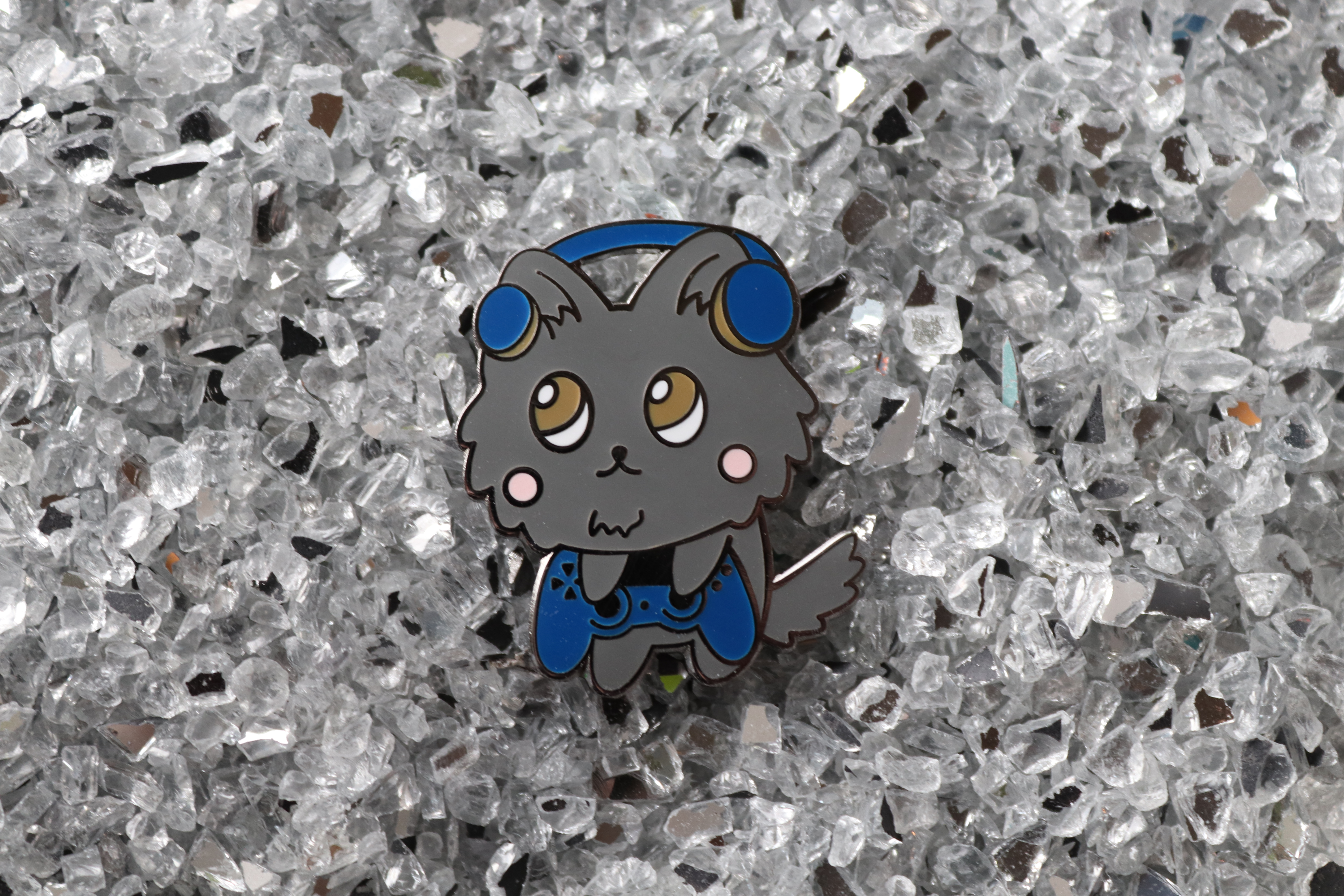 Controller blue gamer cat pin