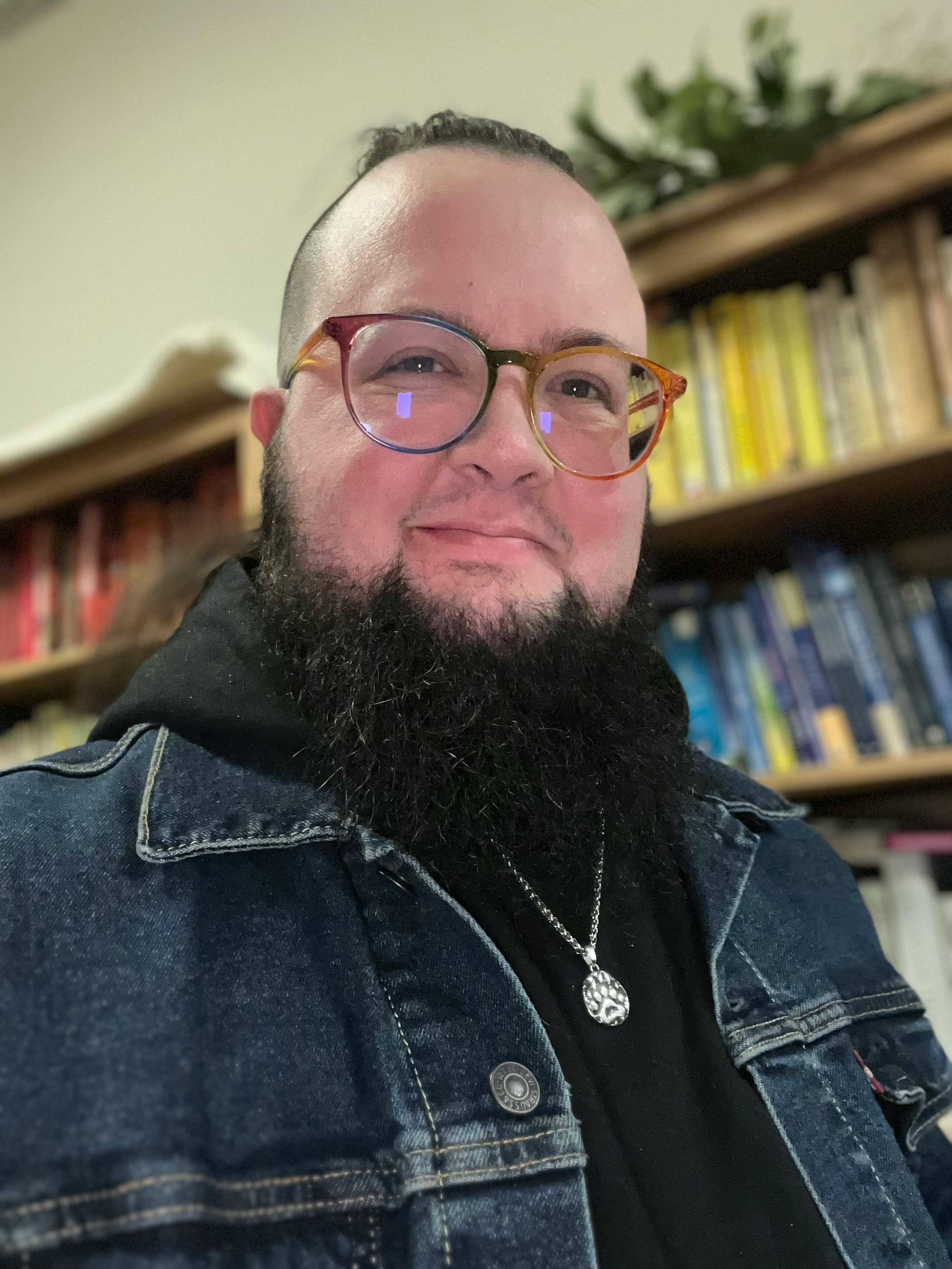 user avatar image for Alyx Hanson