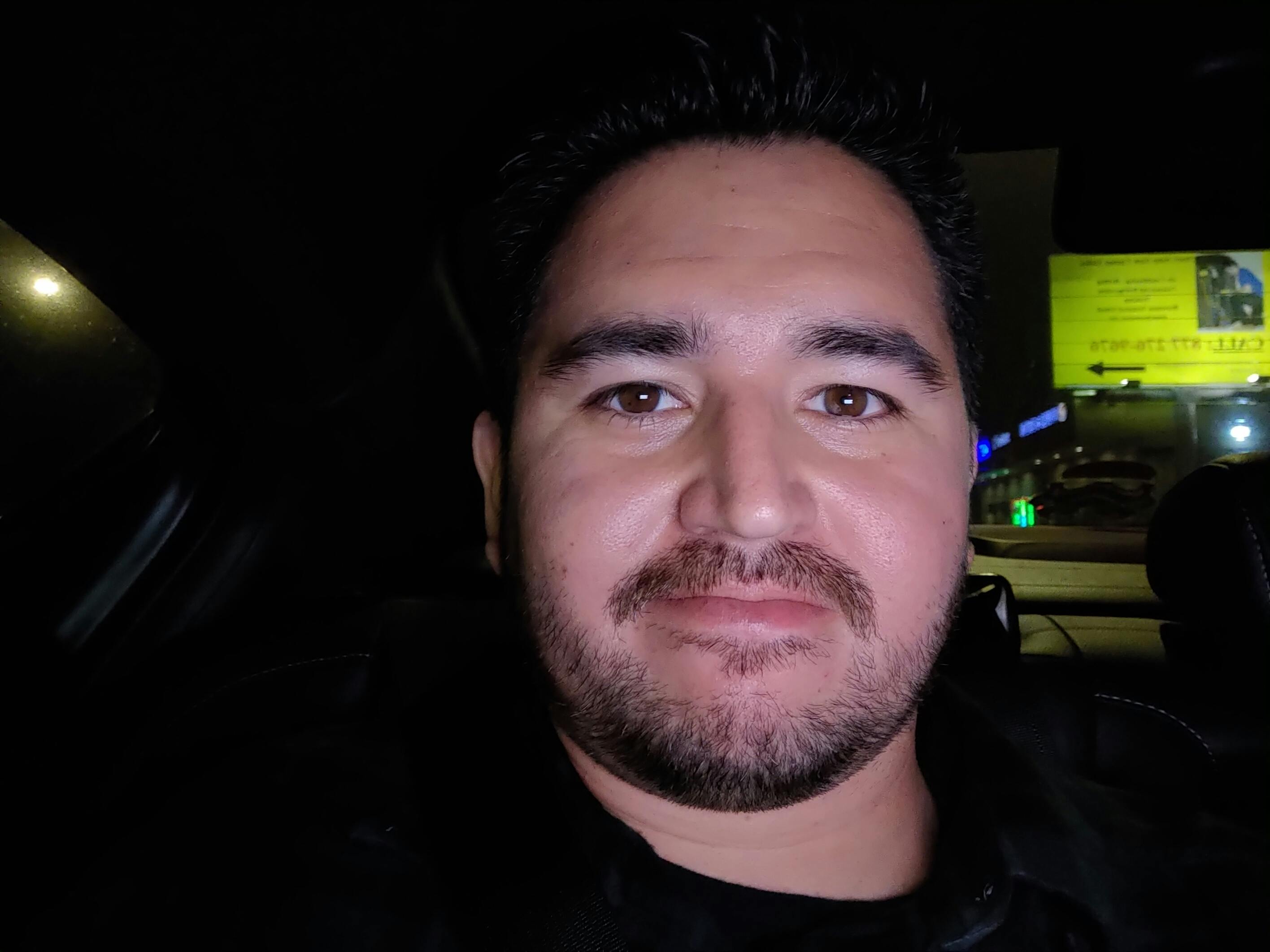 user avatar image for rydr_white