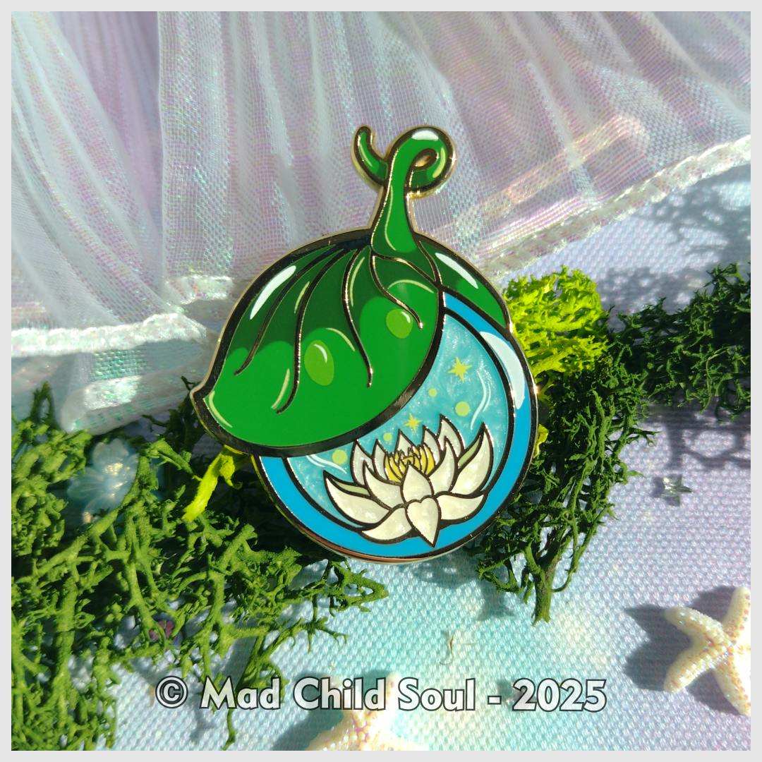 1x PIN : Healing Lotus 