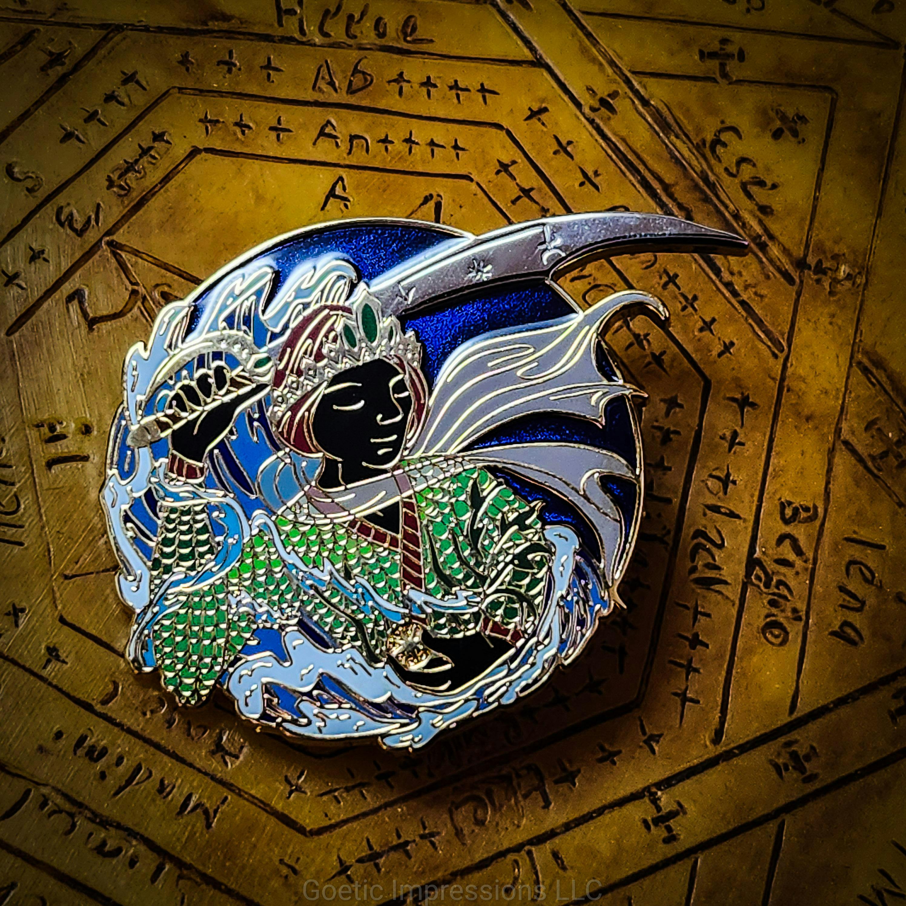 King Oberion Enamel Pin