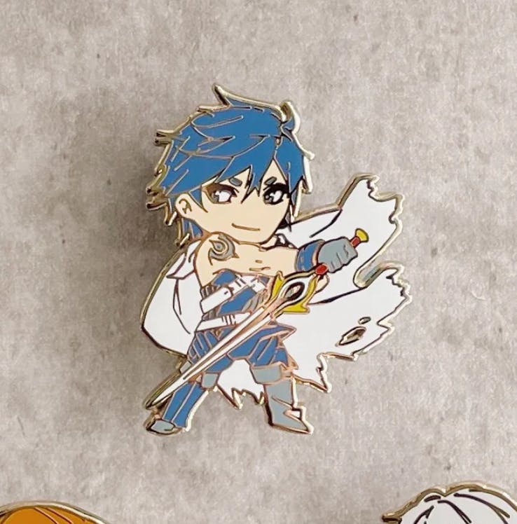Chrom Enamel Pin