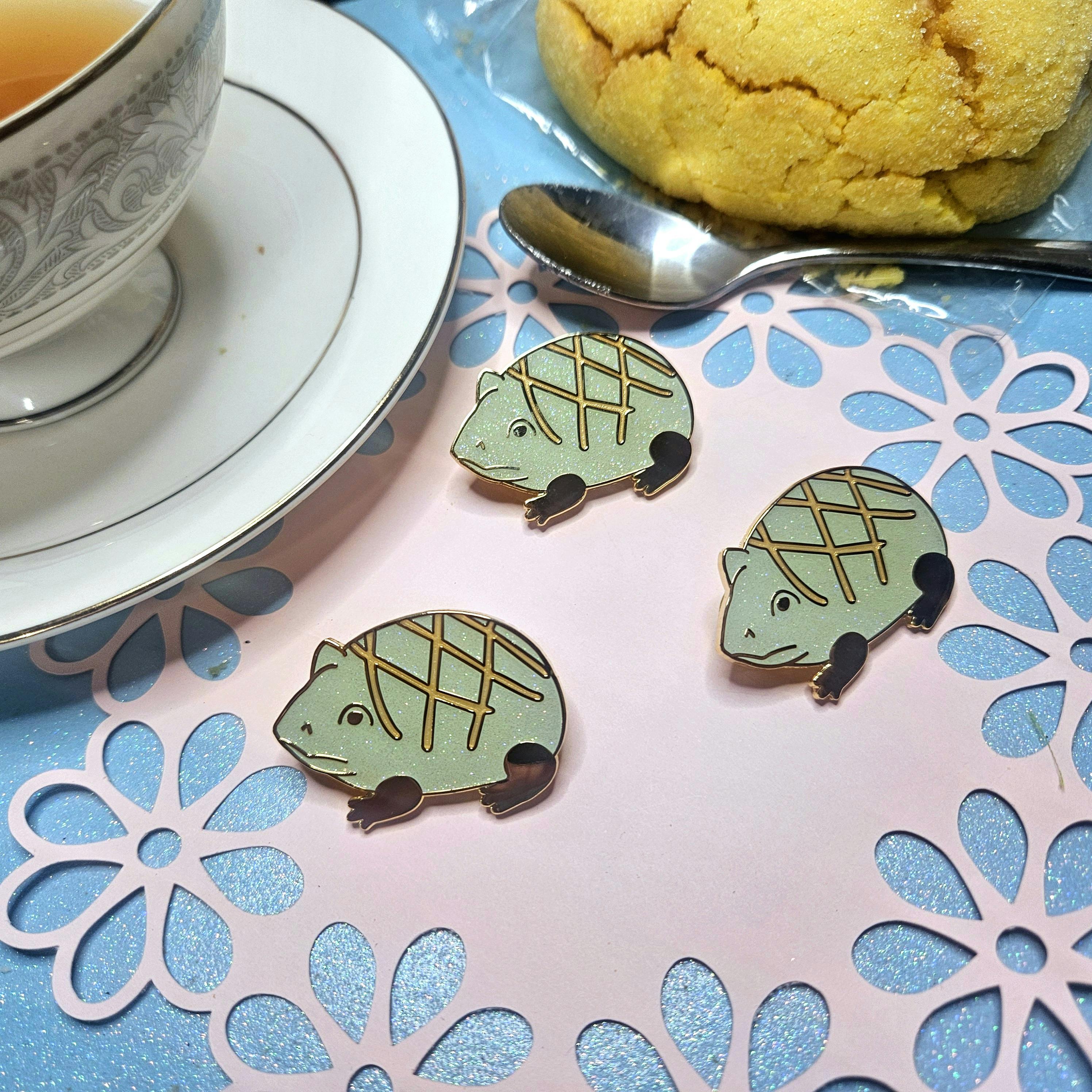 Melon Pan Frog Enamel Pin
