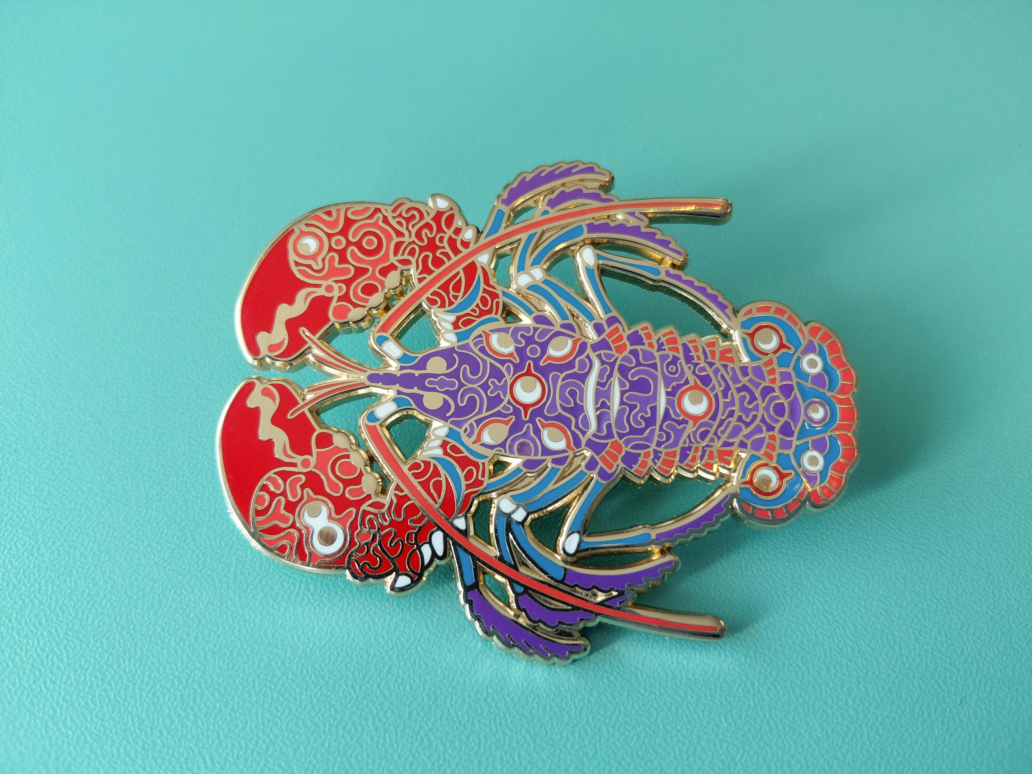 Lobster pin - gold