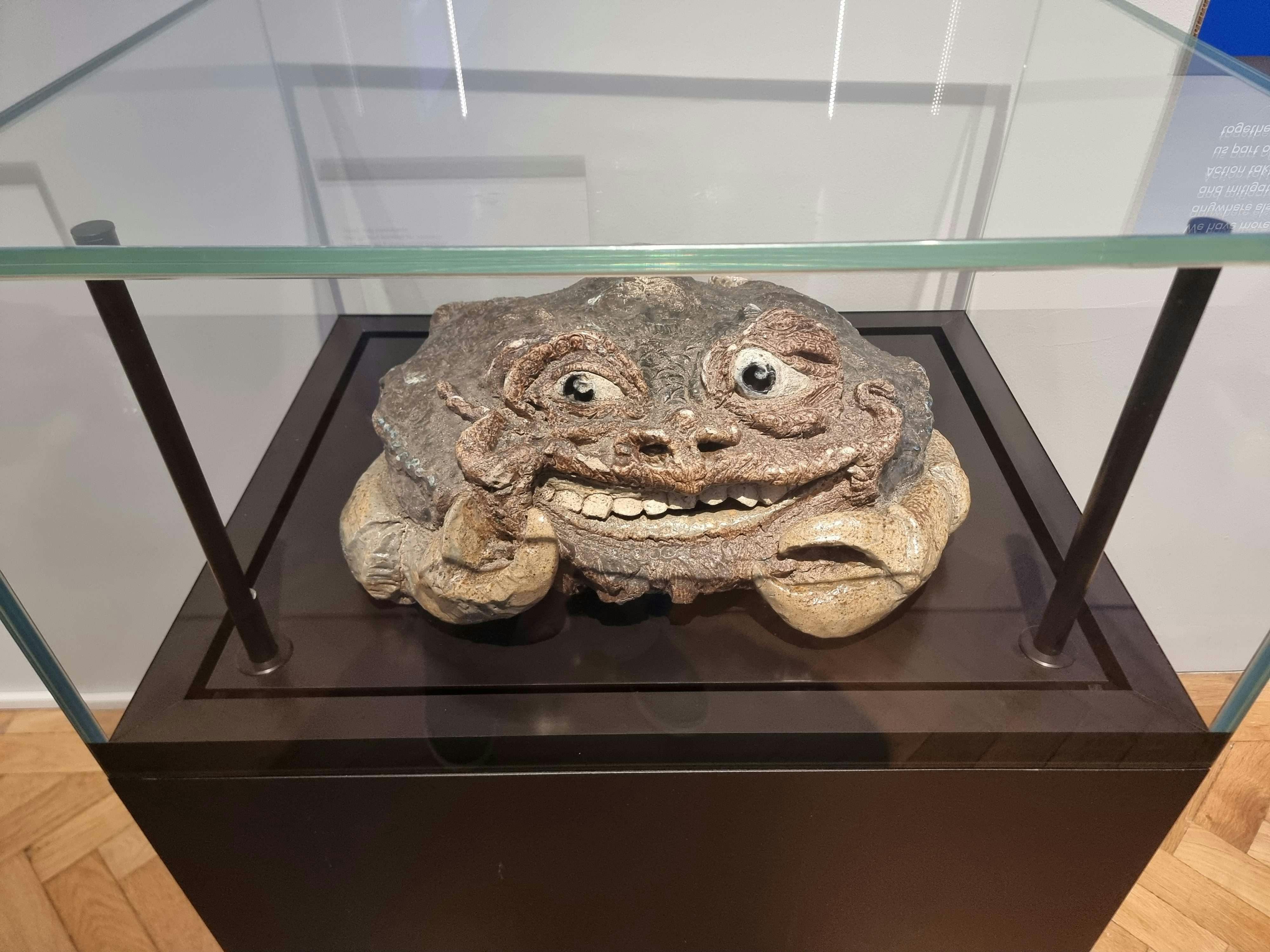 user avatar image for Grotesques Grinning Crab