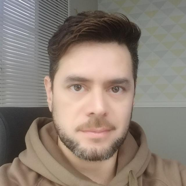 user avatar image for Henrique Andrade