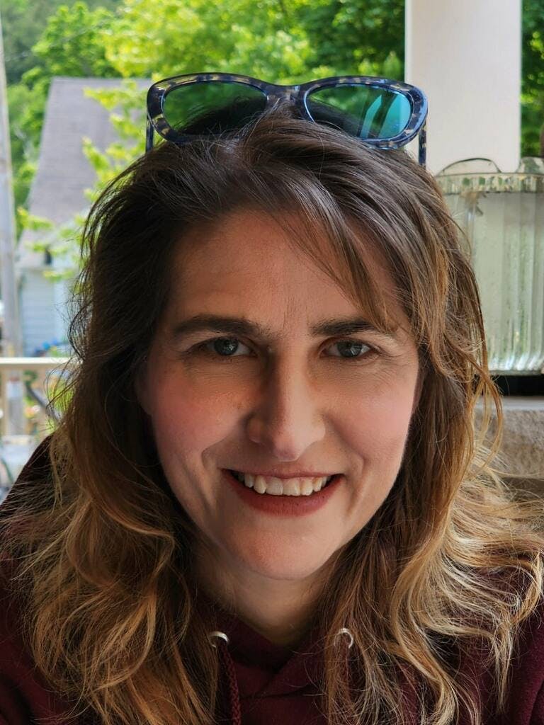 user avatar image for Lisa Moore