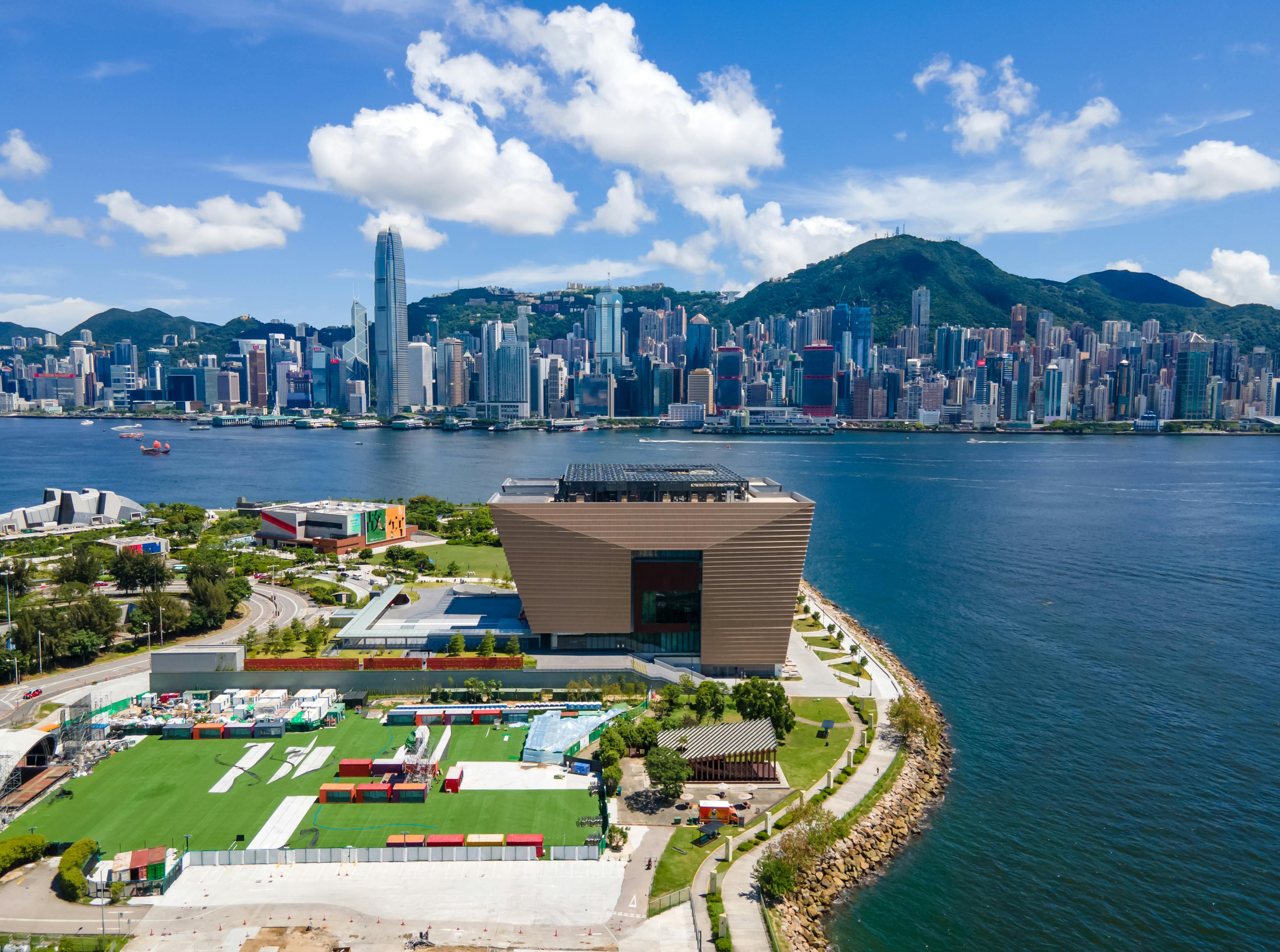 user avatar image for Henry CF Ho