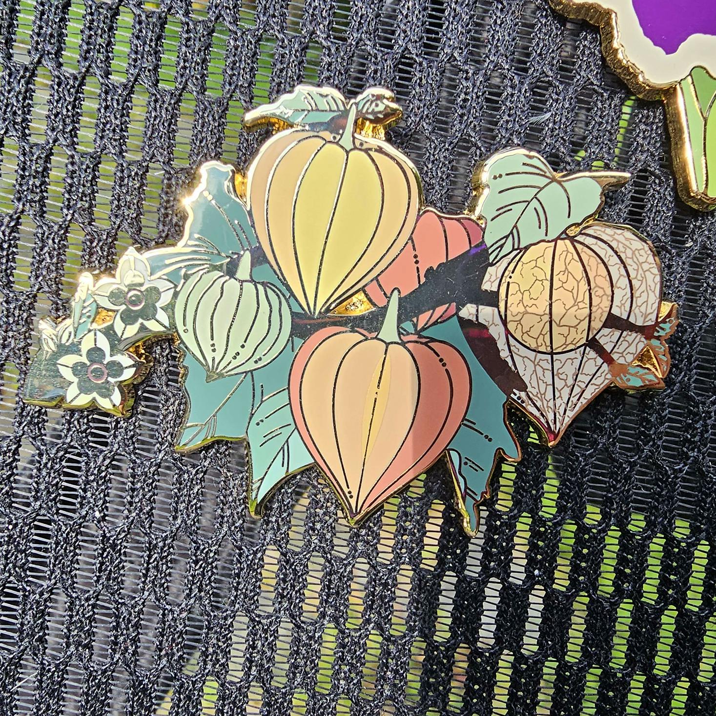 Physalis Branch Large Pin	