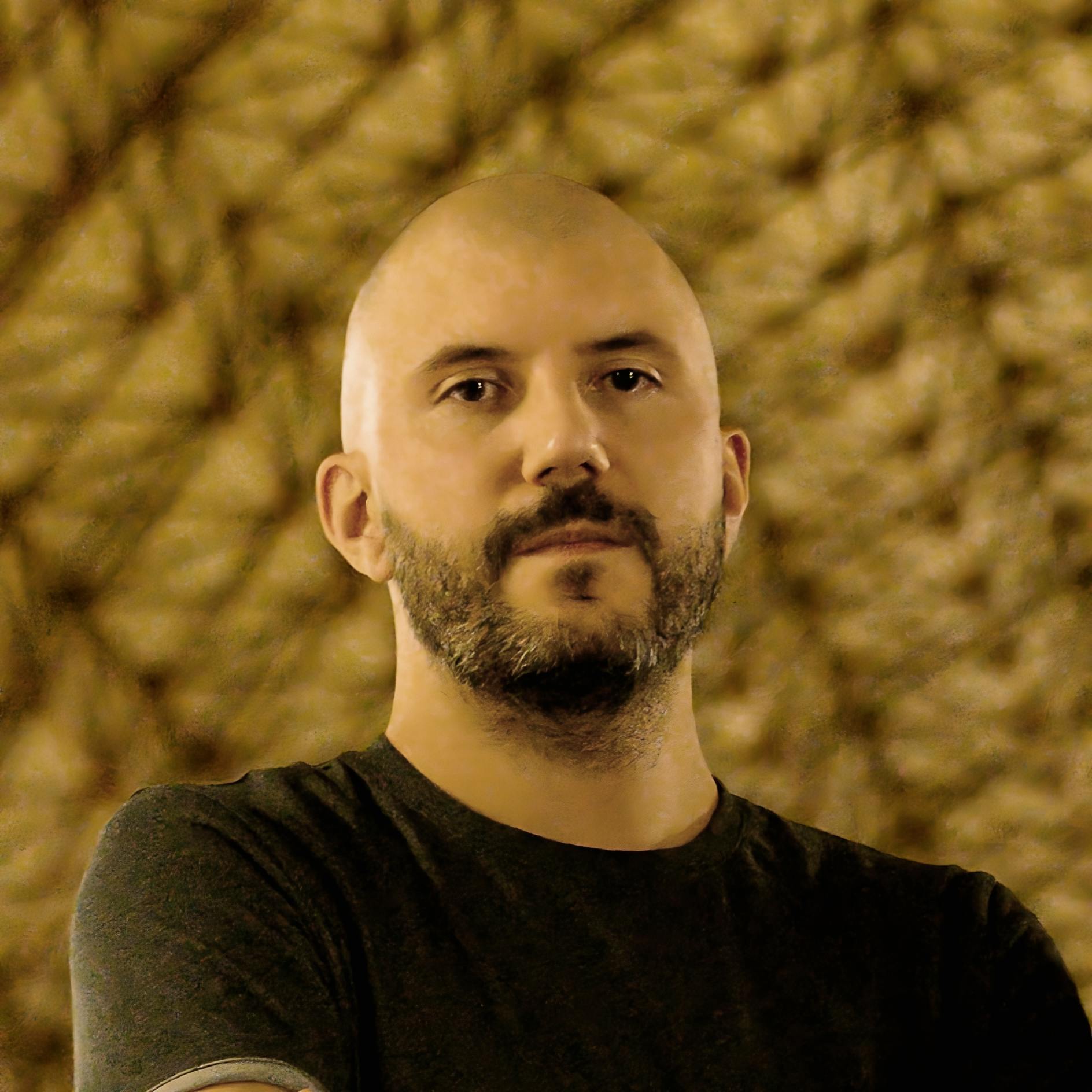 user avatar image for Alberto