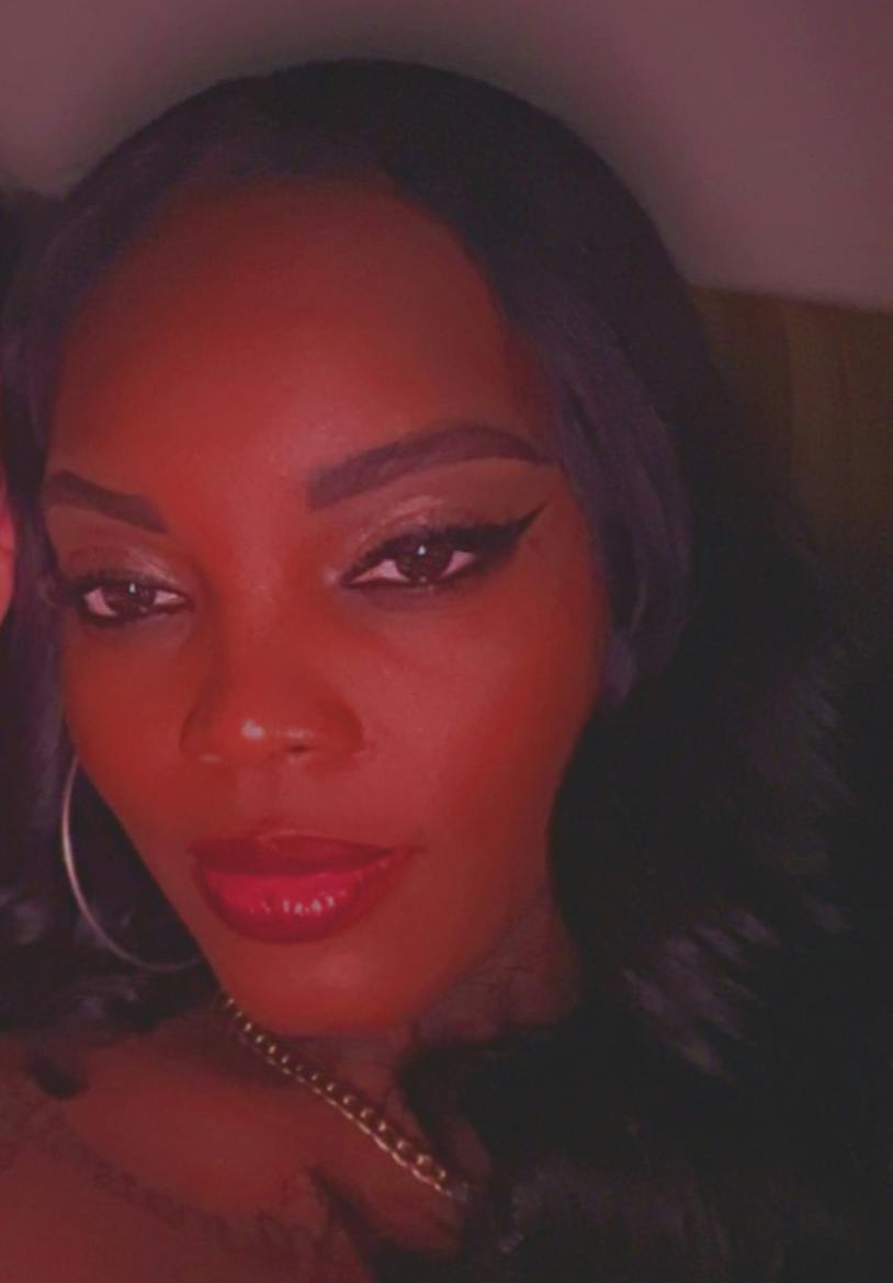 user avatar image for Ella hall