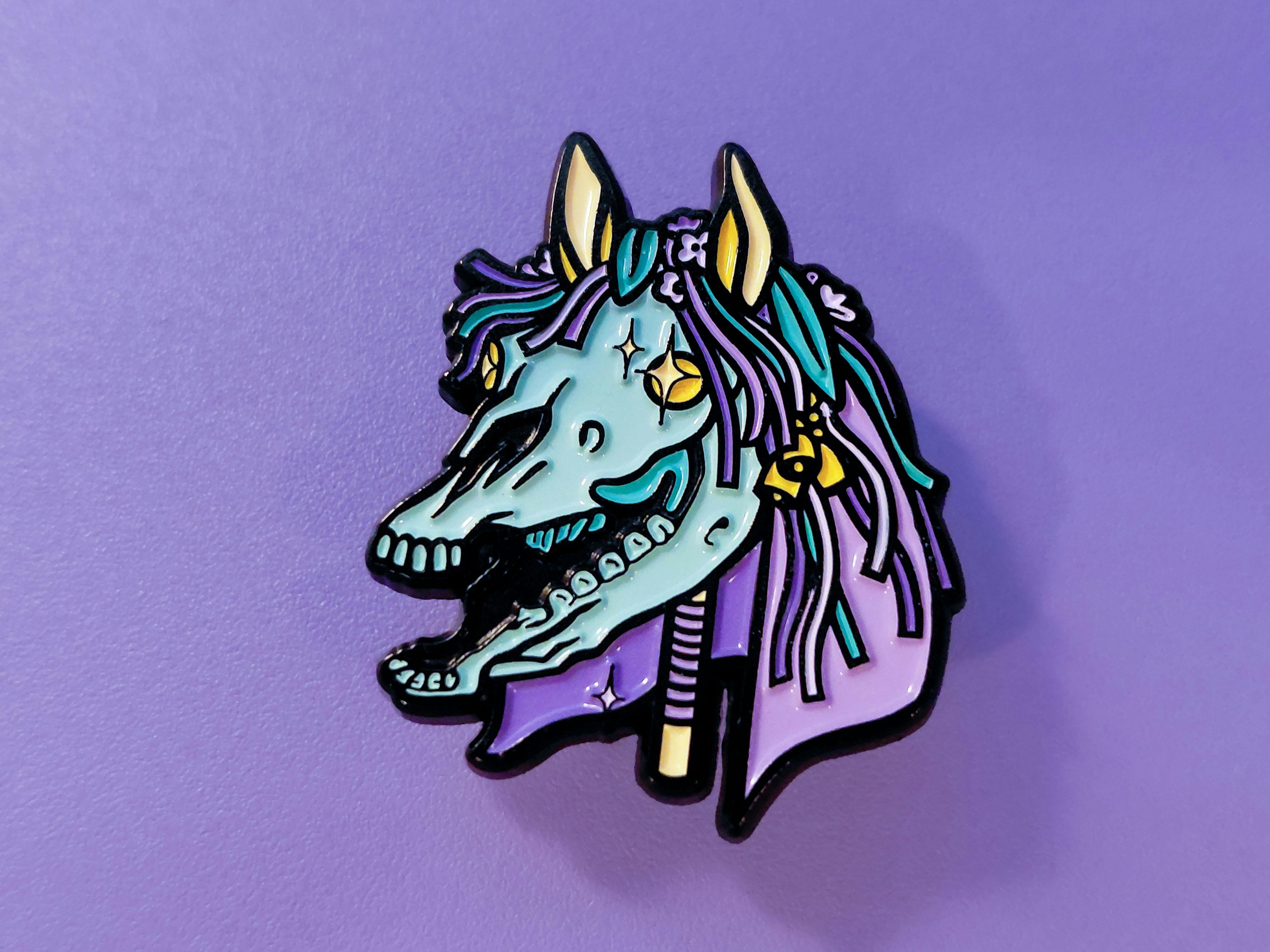 Mari Lwyd pin