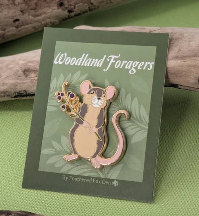 Huckleberry Mouse Pin