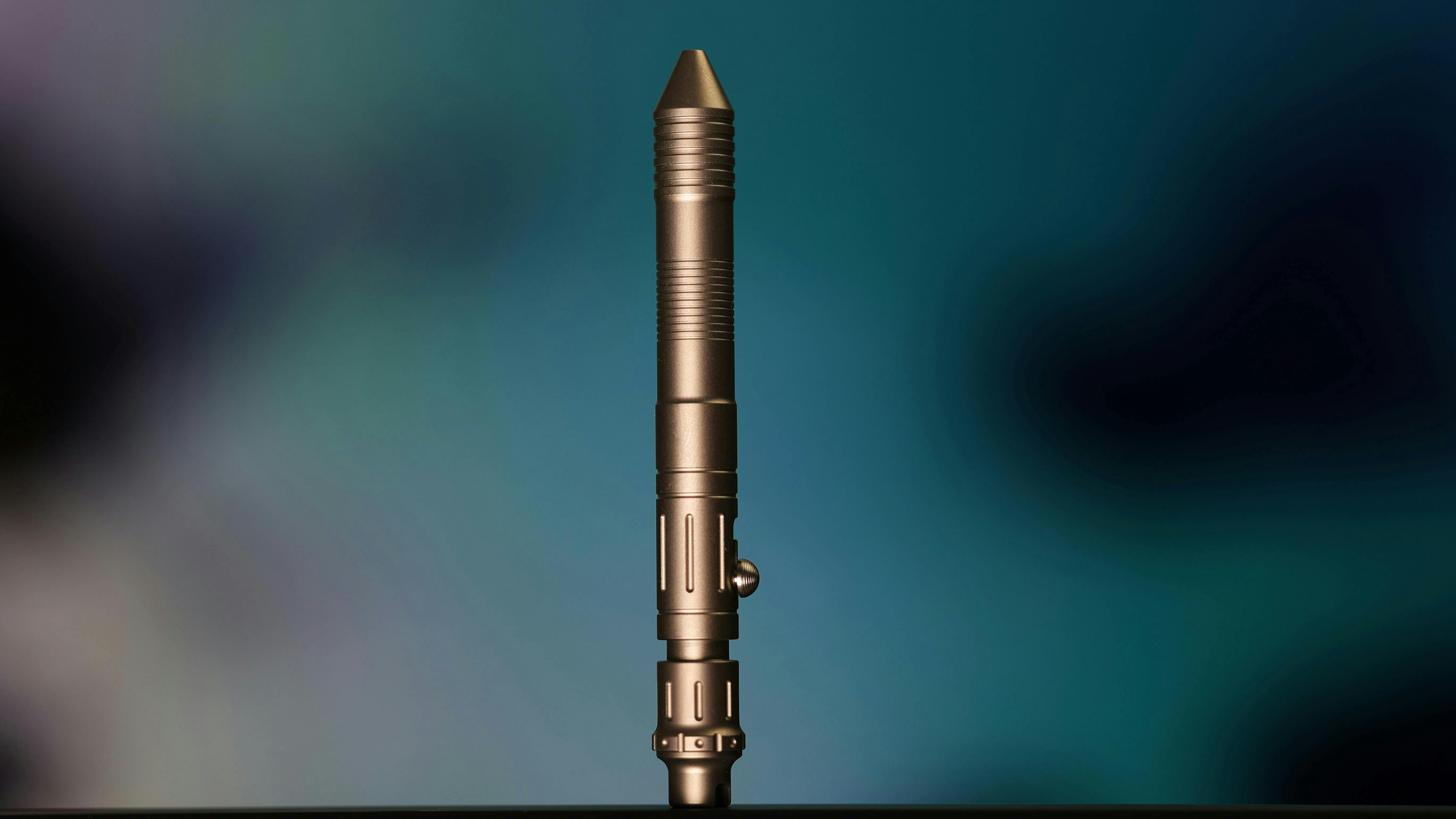 Crown: Quick-Release Titanium Mini Pen for Everyday Carry