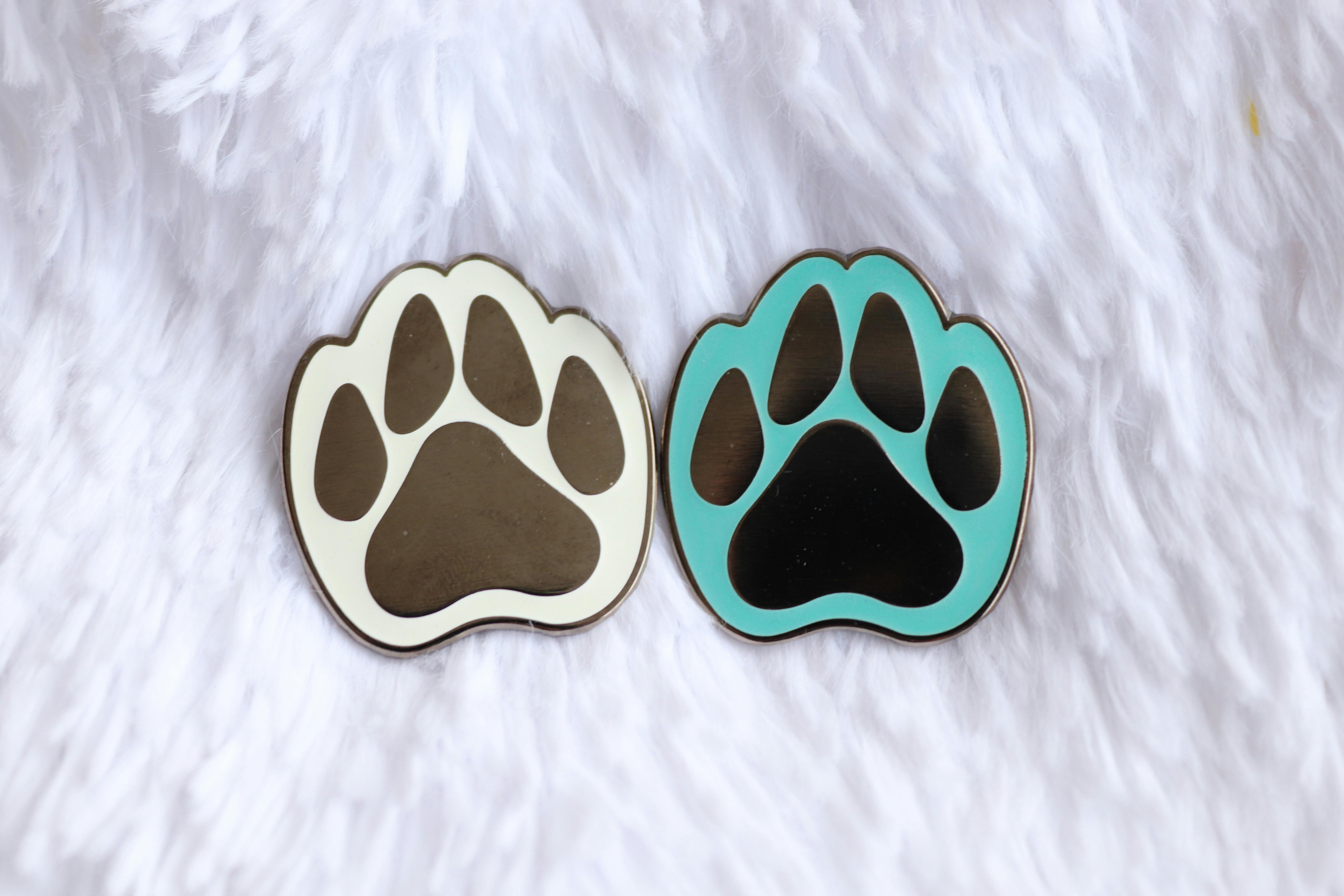 2pcs paw print pin