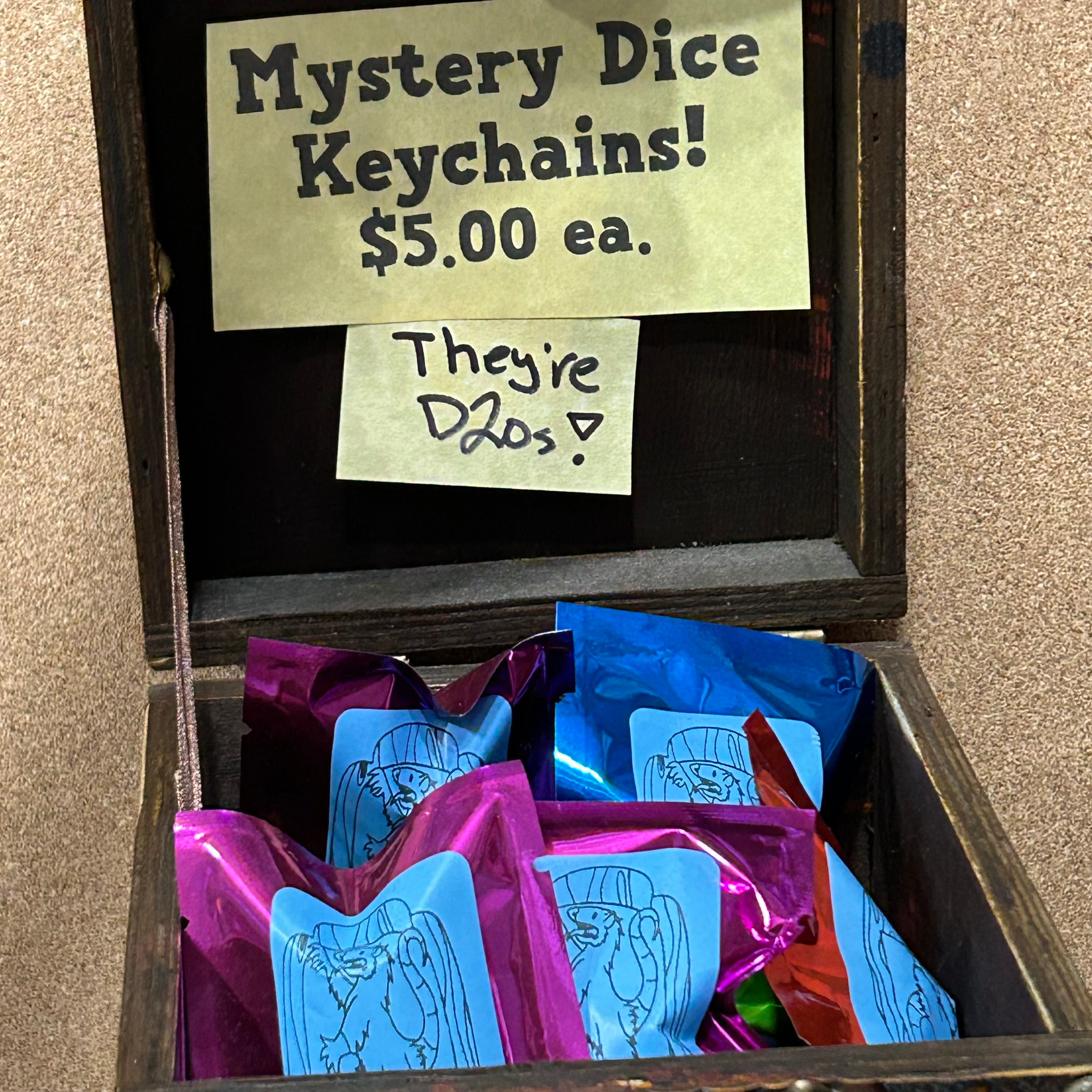 D20 Mystery Keychain