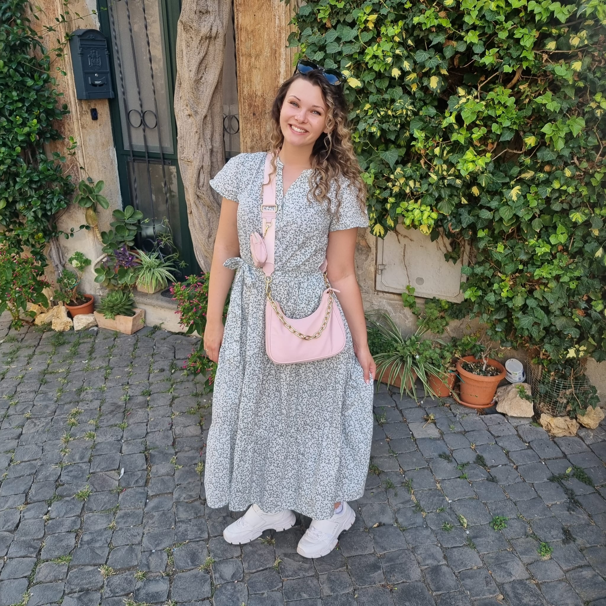 user avatar image for Hanna