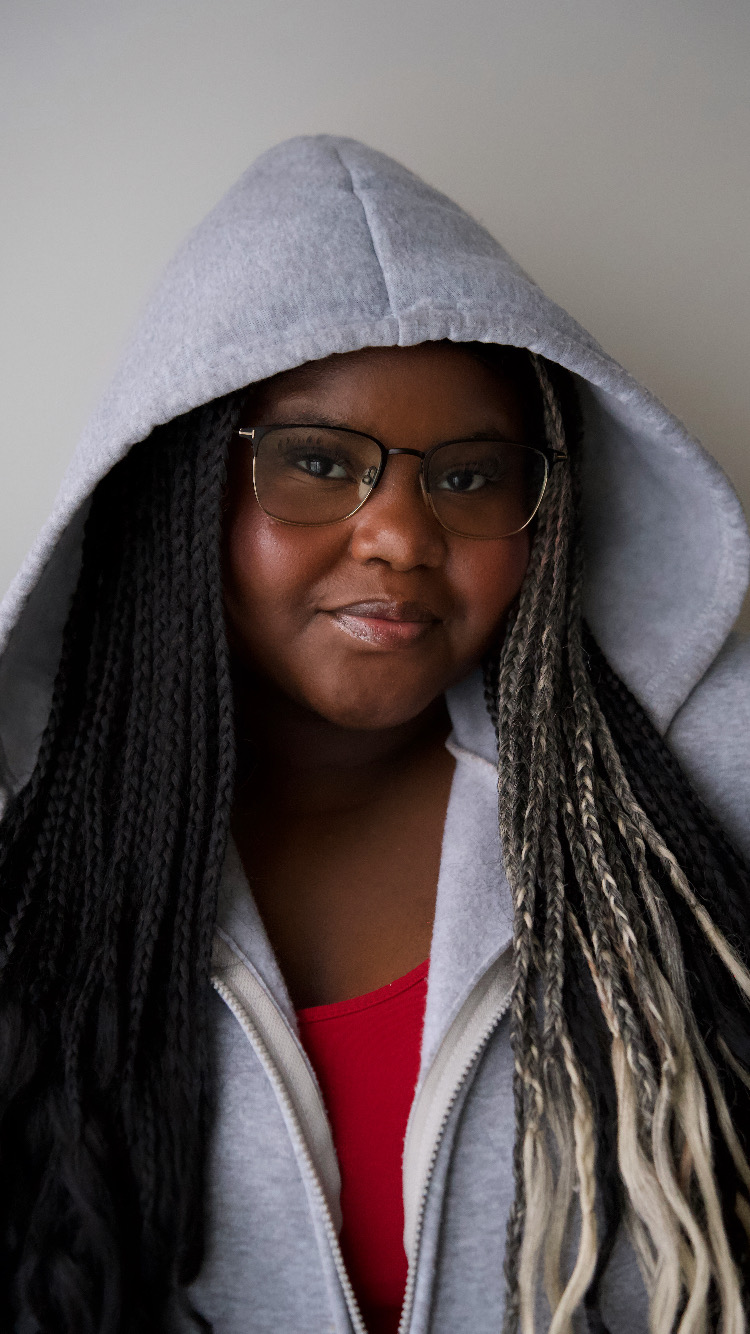 user avatar image for Laurie Barros