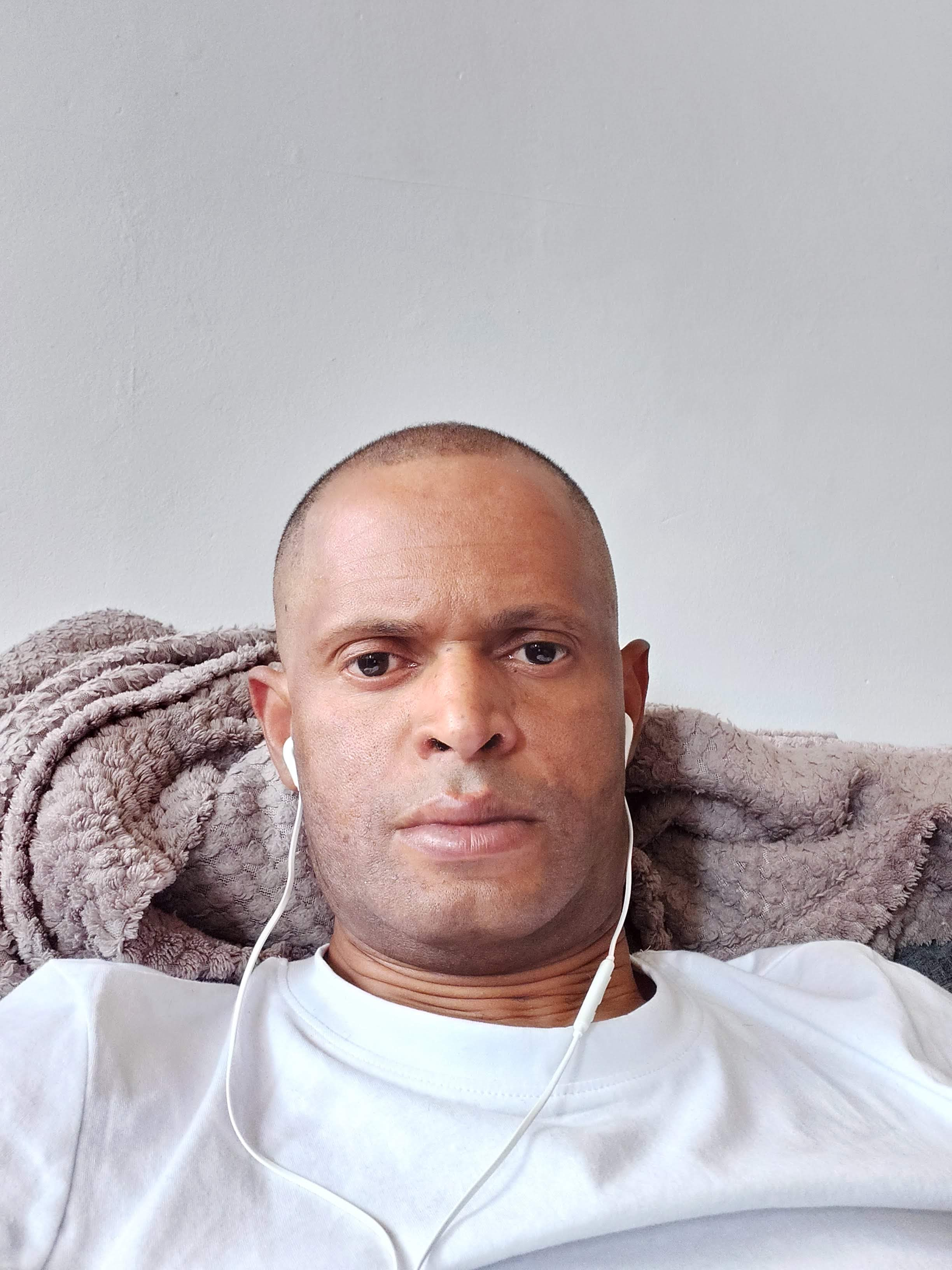 user avatar image for hopeton  simms